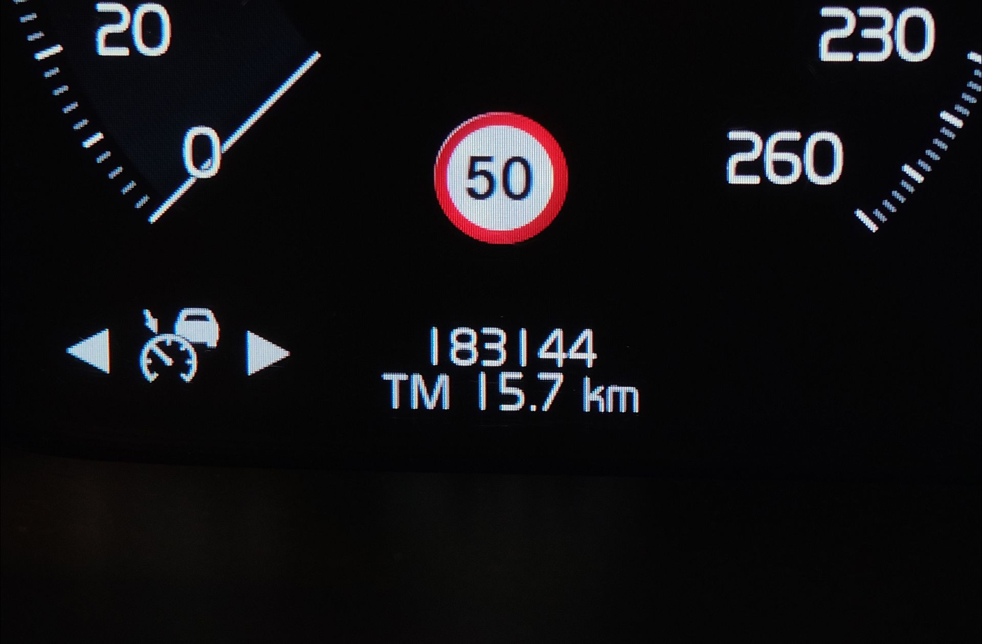 Volvo V90 D5 AWD - foto 11