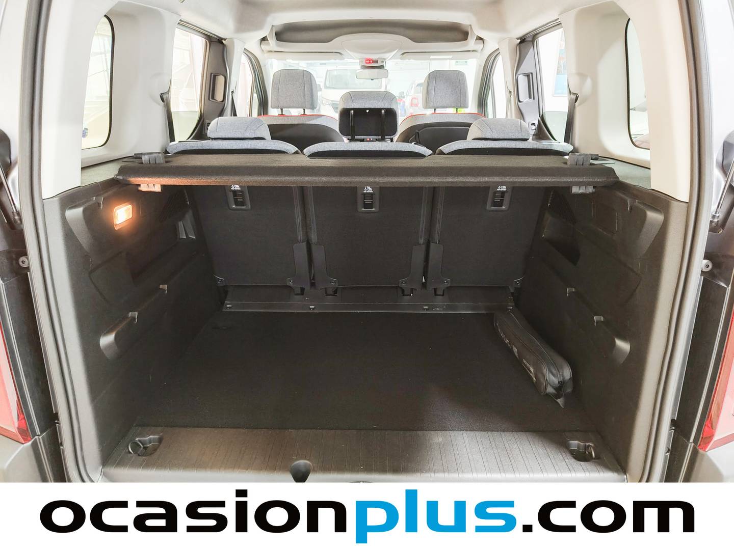Fotos maletero Citroën Berlingo Citroën Berlingo BlueHDi 130 S&S Talla M Max Auto Pack XTR (130 CV)