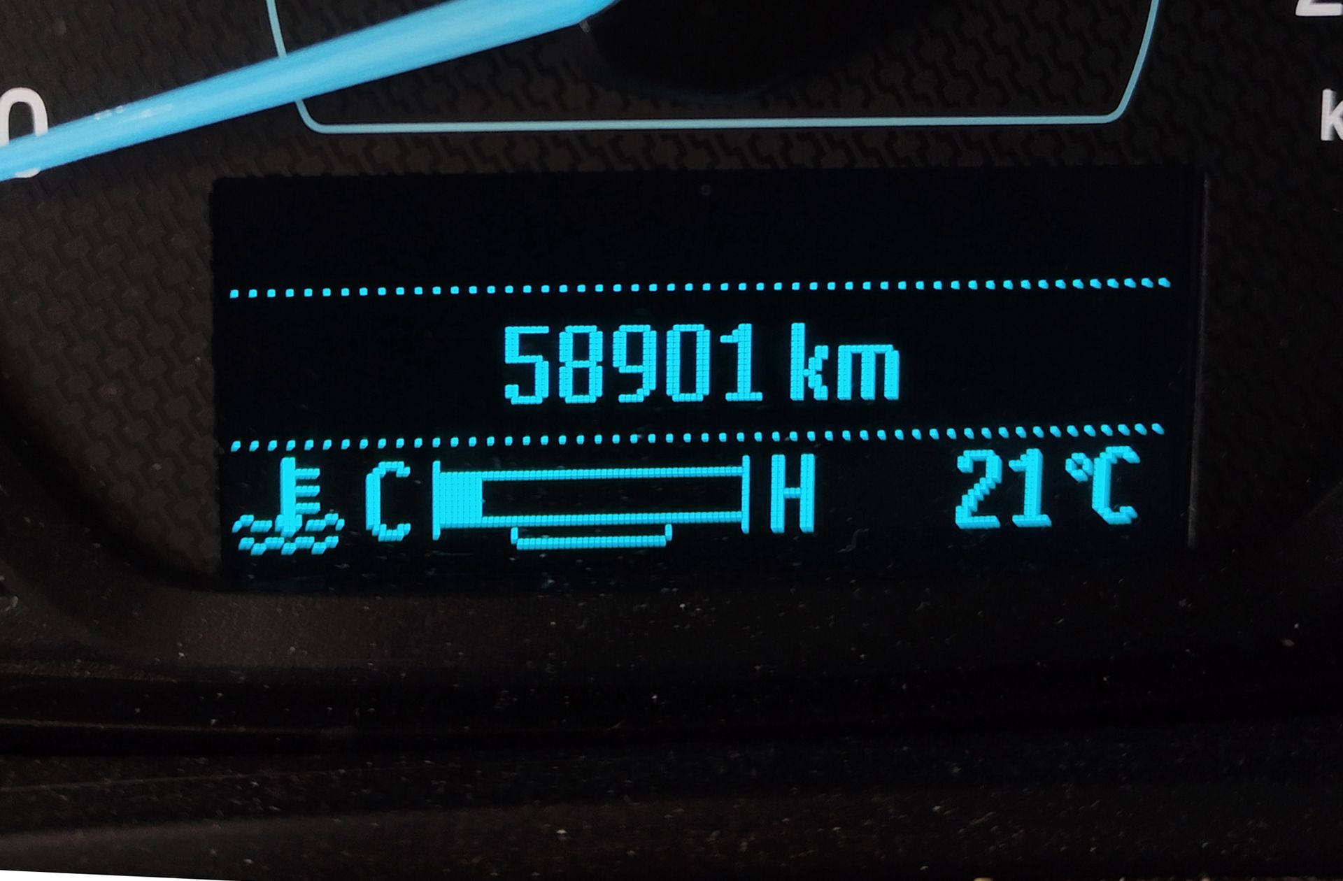 Ford Ka+ 1.2 Ti-VCT Active - foto 9