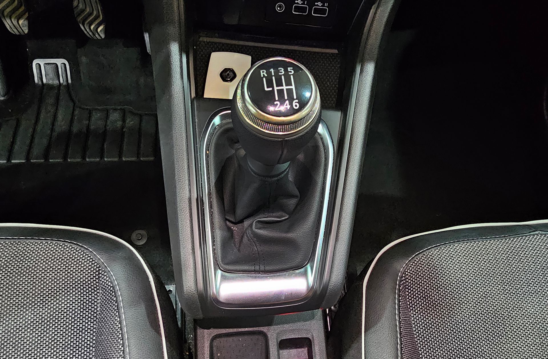 Renault Captur Techno TCe - foto 5