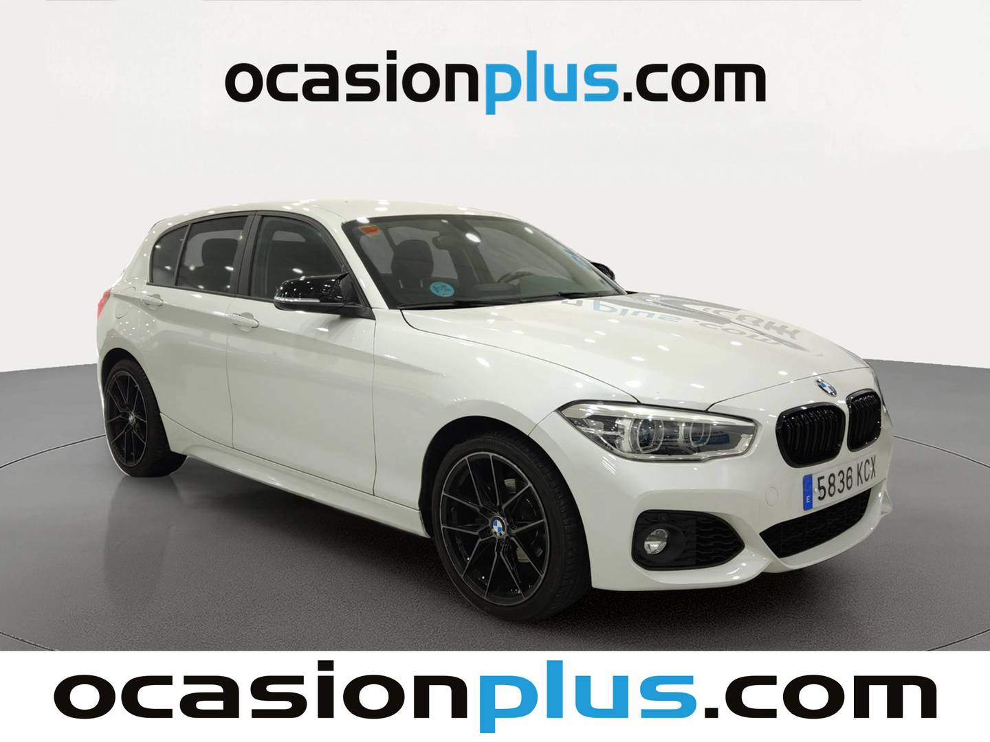 Foto delantera BMW Serie 1 BMW Serie 1 118d (150 CV) derecha