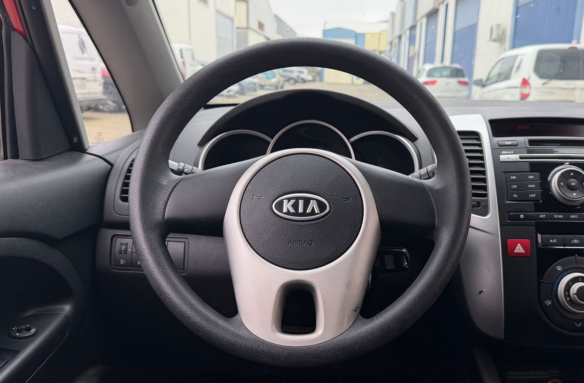 Kia Venga 1.4 Cvvt Concept - foto 17