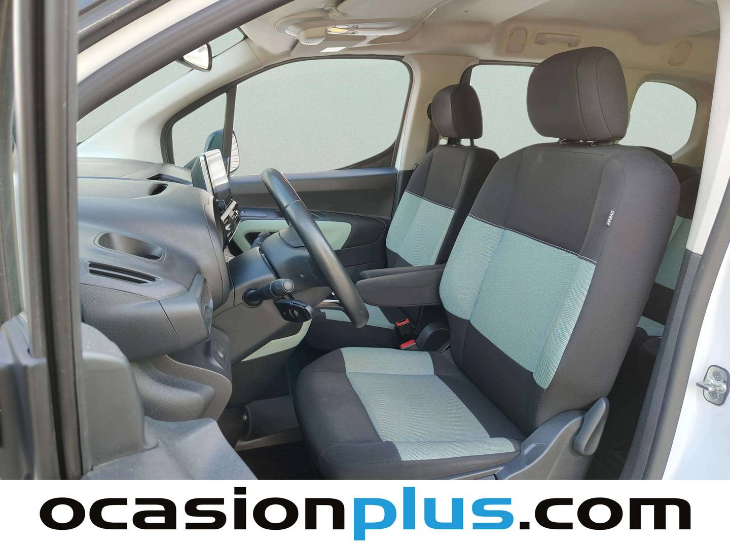 Foto asientos delanteros Citroën Berlingo Citroën Berlingo BlueHDi 100 S&S Talla M Shine (102 CV)