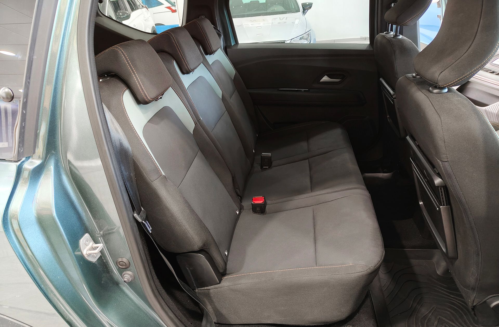 Dacia Jogger Extreme Hybrid 7 plazas - foto 19