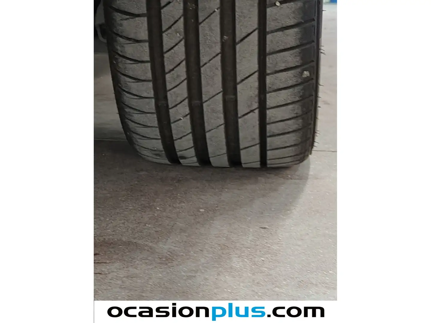 Foto Mercedes CLA Mercedes-Benz CLA Shooting Brake CLA 250 e (218 CV) Pack AMG