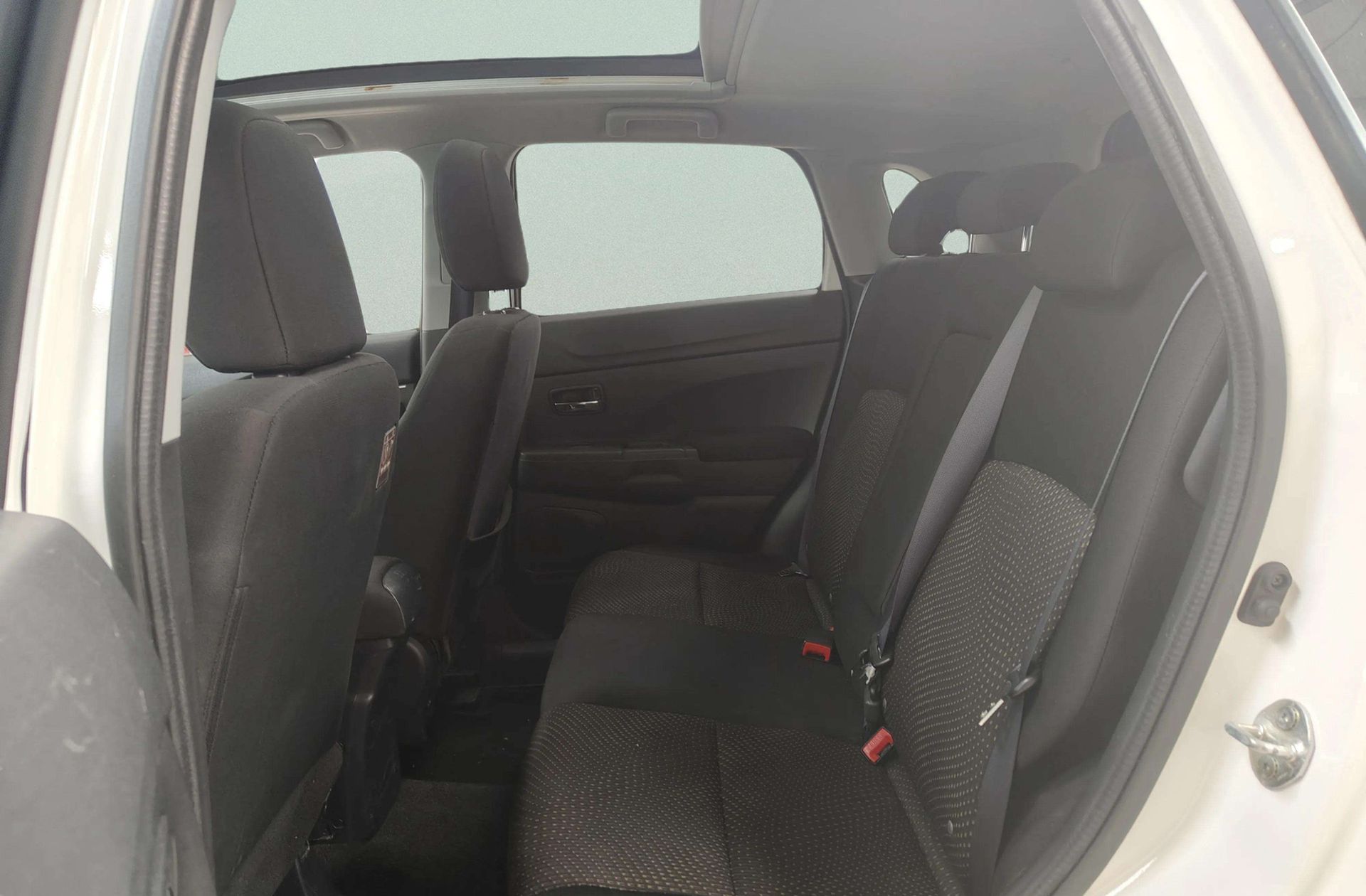Mitsubishi ASX 180 DI-D Motion - foto 11