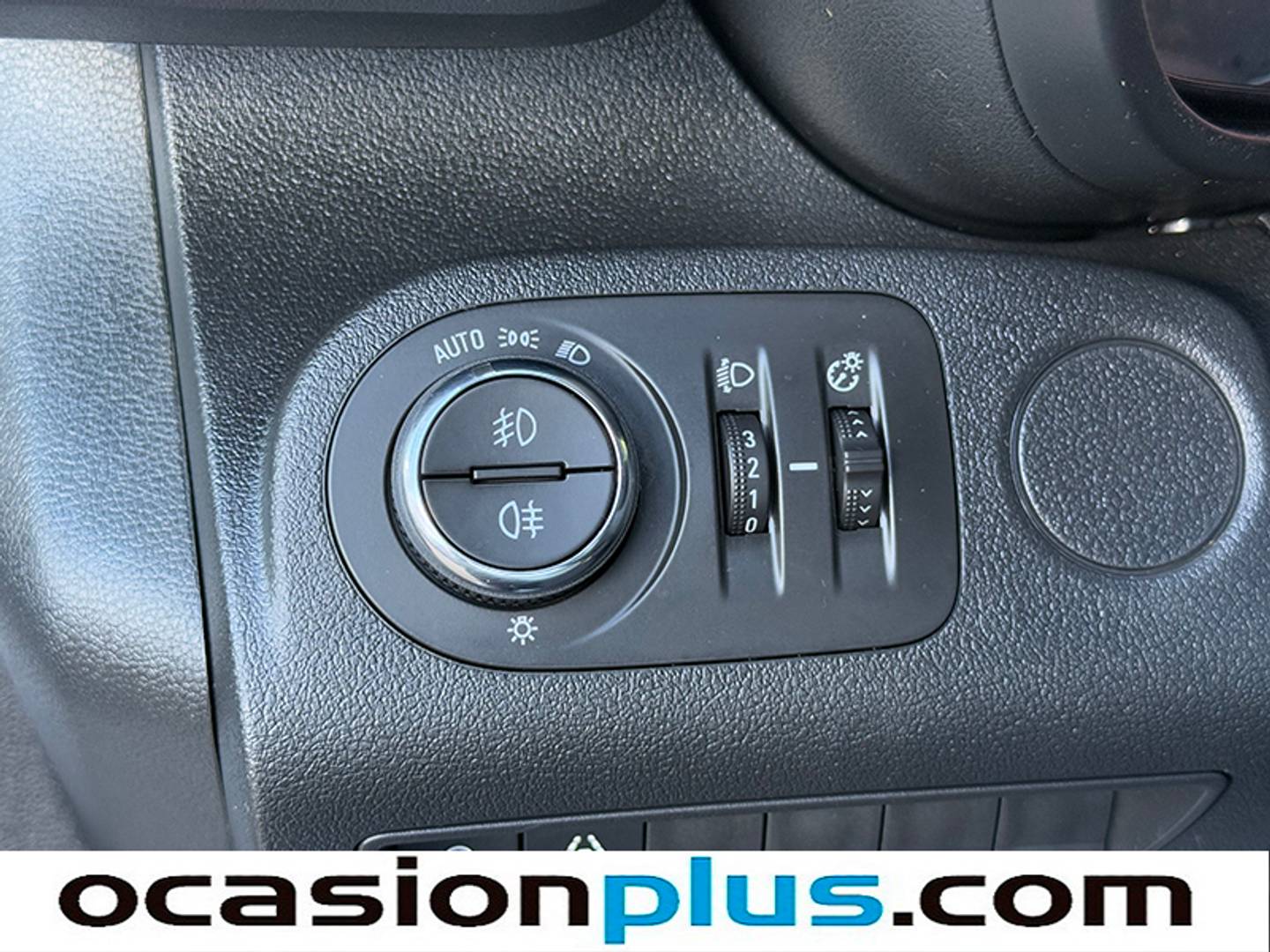 Foto Opel Combo Life Opel Combo Life 1.5 TD S&S Edition L (102 CV)