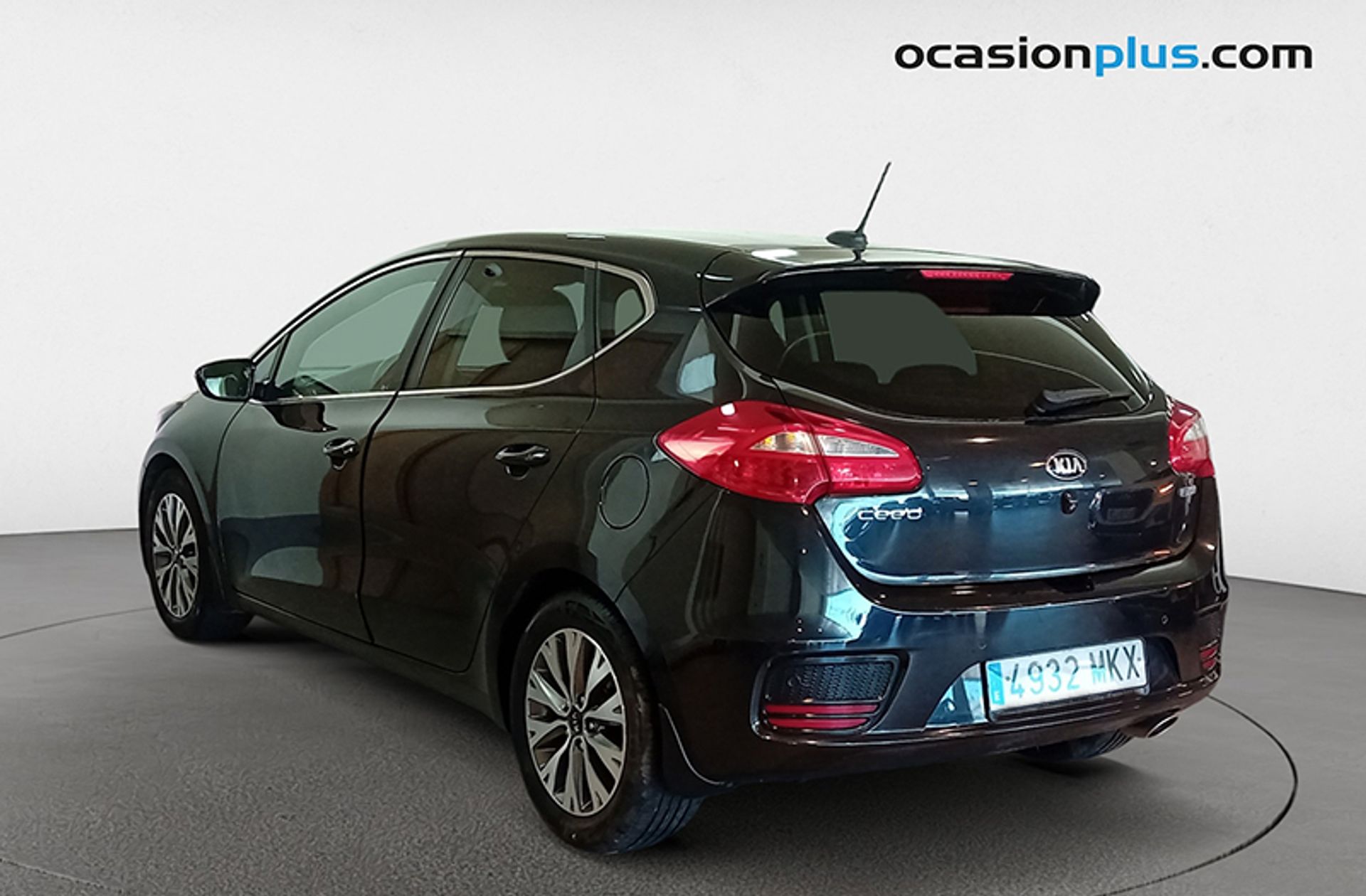 Kia Ceed 1.6 CRDi VGT GT Line DCT - foto 4