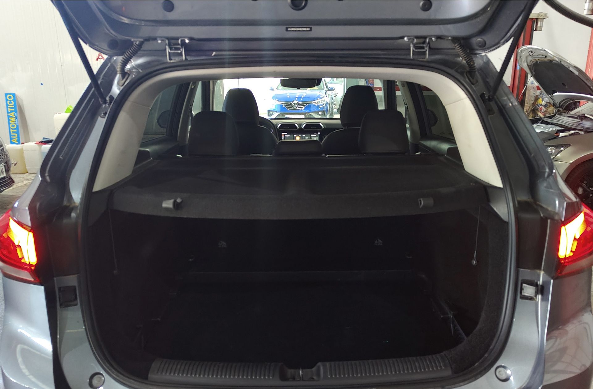 MG ZS 1.5 Hybrid+ Luxury - foto 22