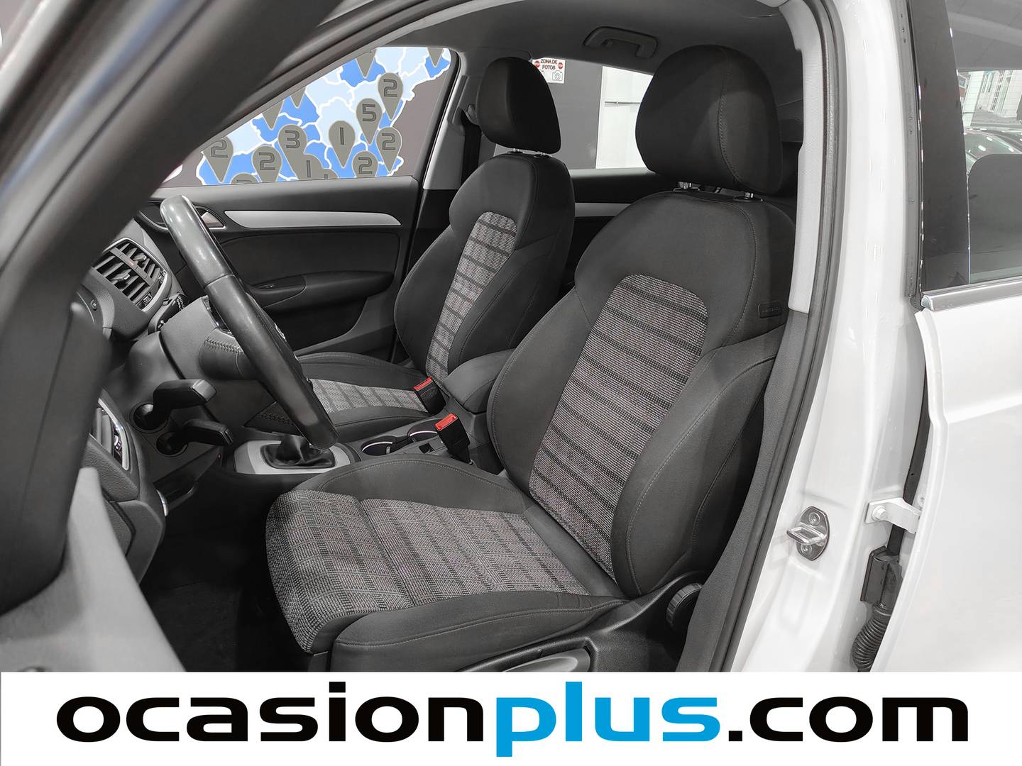 Foto Audi Q3 Audi Q3 sport edition 1.4 TFSI CoD 110 kW (150 CV)