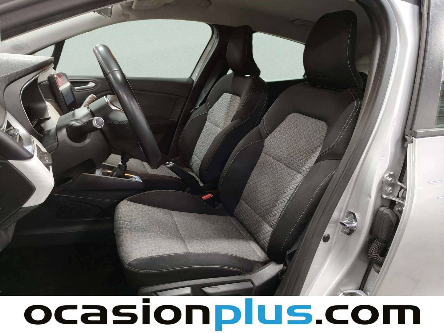 Foto asientos delanteros Renault Clio Renault Clio SL Limited TCe (90 CV)