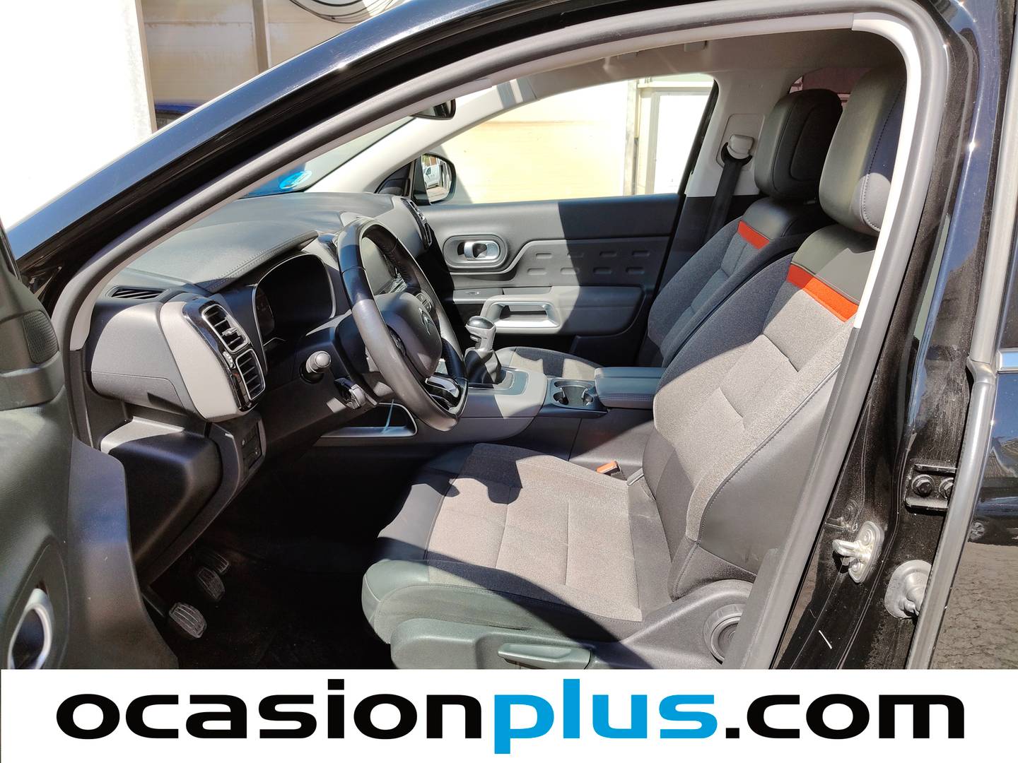 Foto asientos delanteros Citroën C5 Aircross Citroën C5 Aircross PureTech 130 S&S Feel (131 CV) GLP