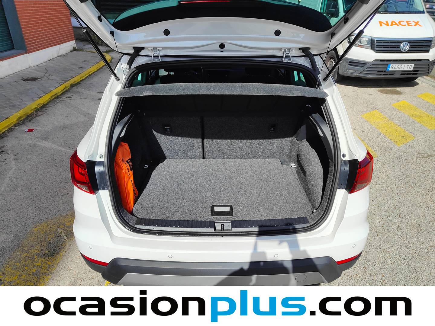 Fotos maletero Seat Arona SEAT Arona 1.0 TSI FR Go2 81 kW (110 CV)