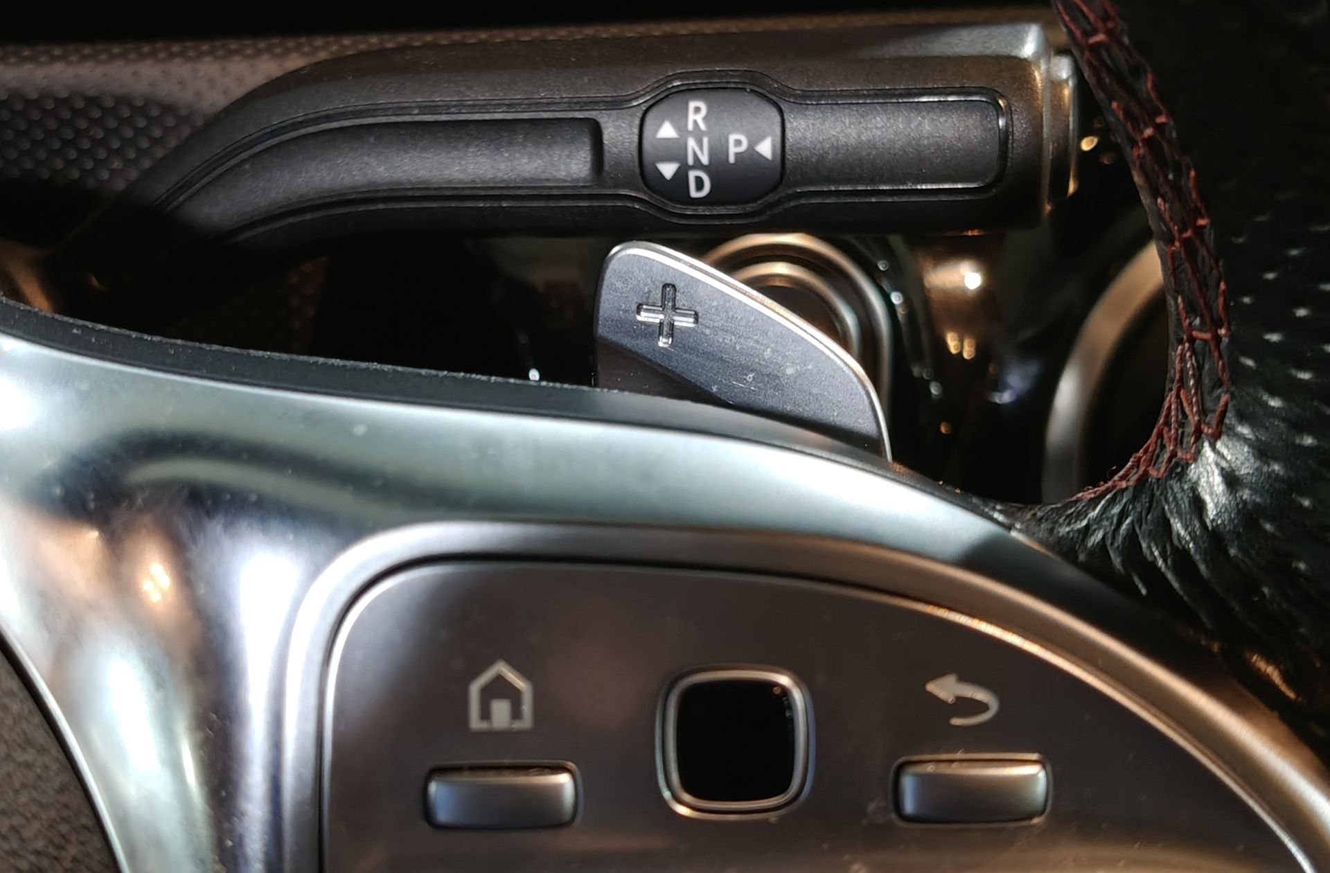 Mercedes-Benz Clase A 180 d Pack AMG - foto 36