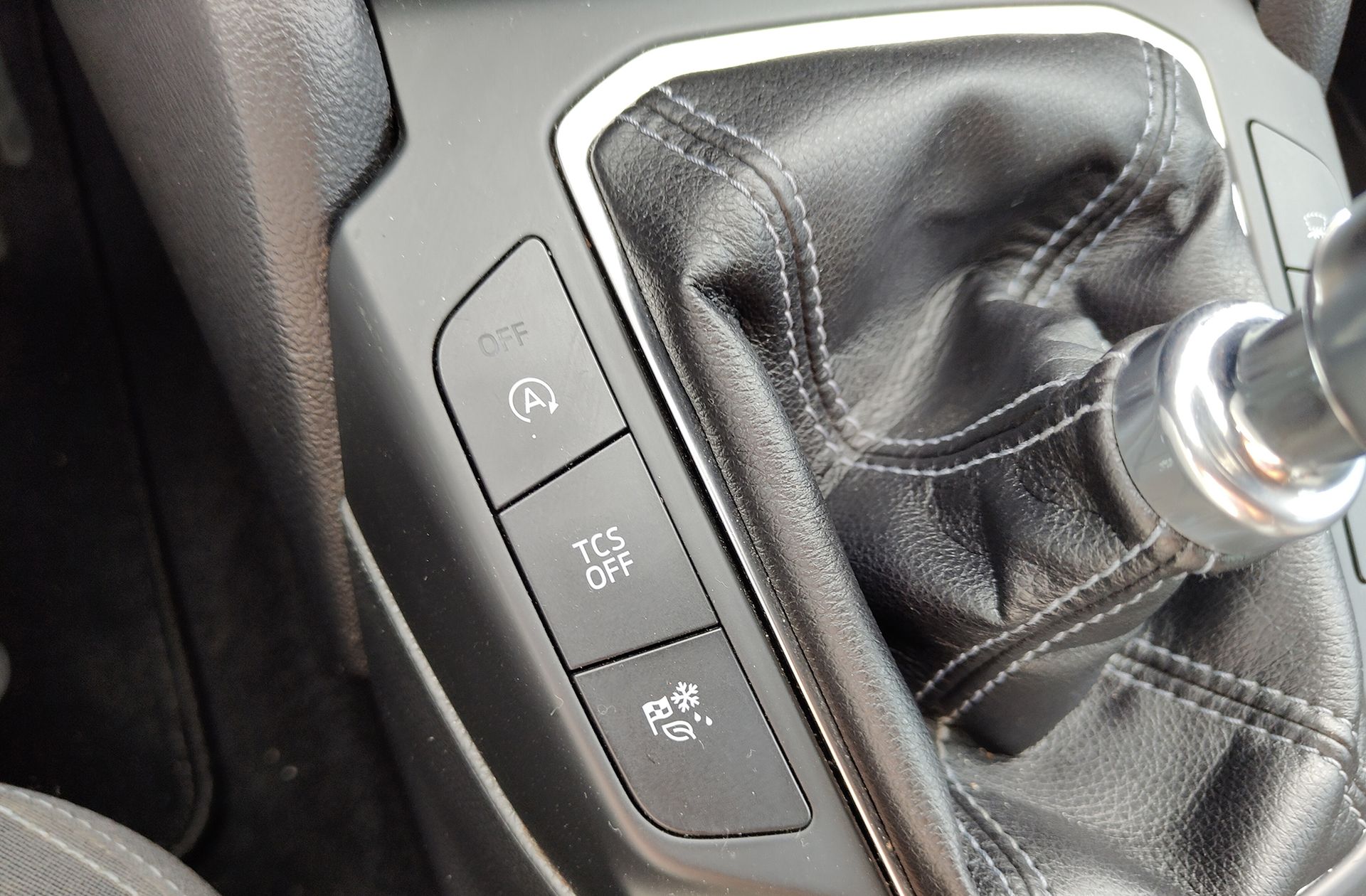 Ford Focus 1.0 EcoBoost Active - foto 35