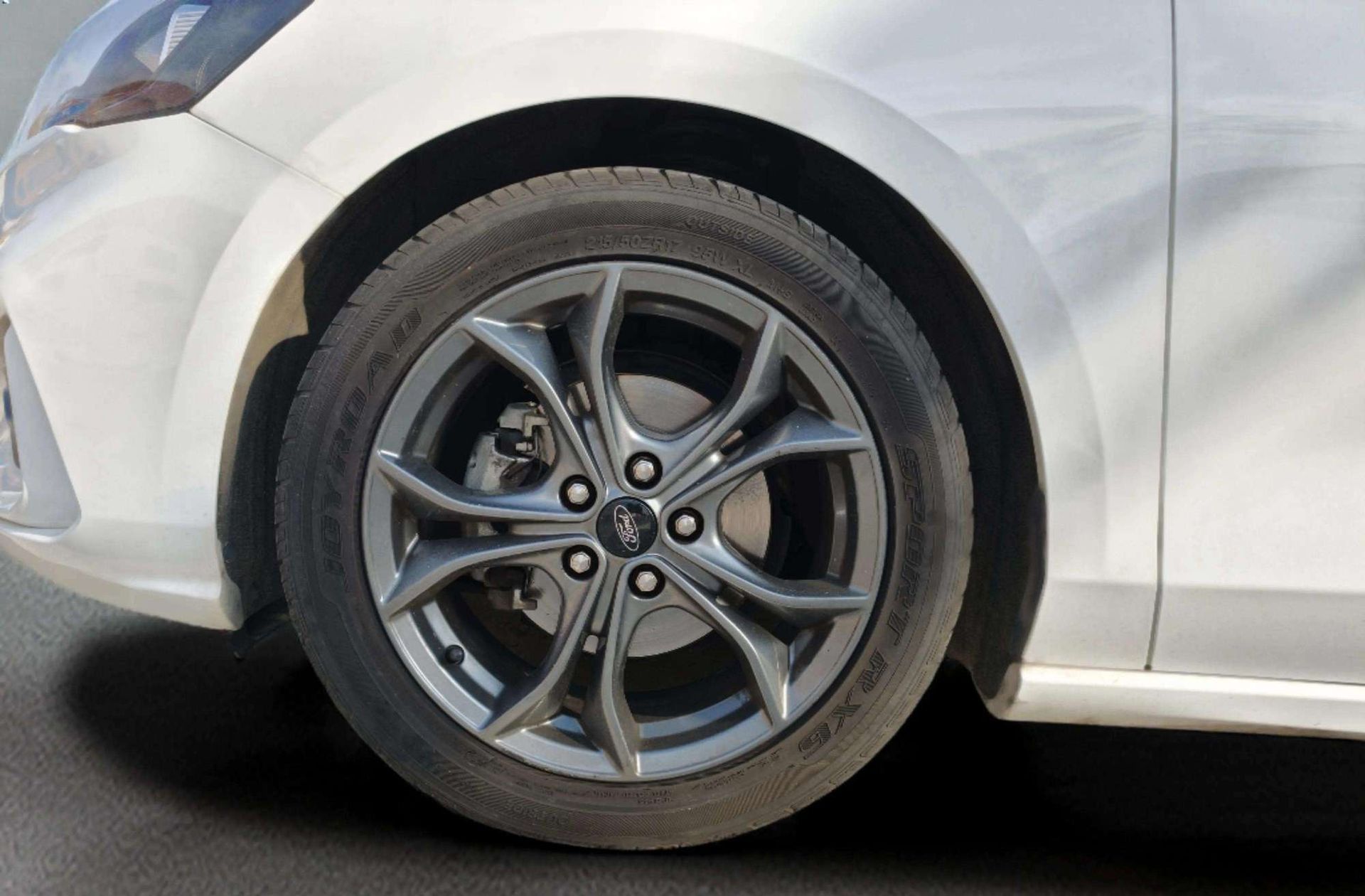 Ford Focus 1.0 EcoBoost ST-Line - foto 38