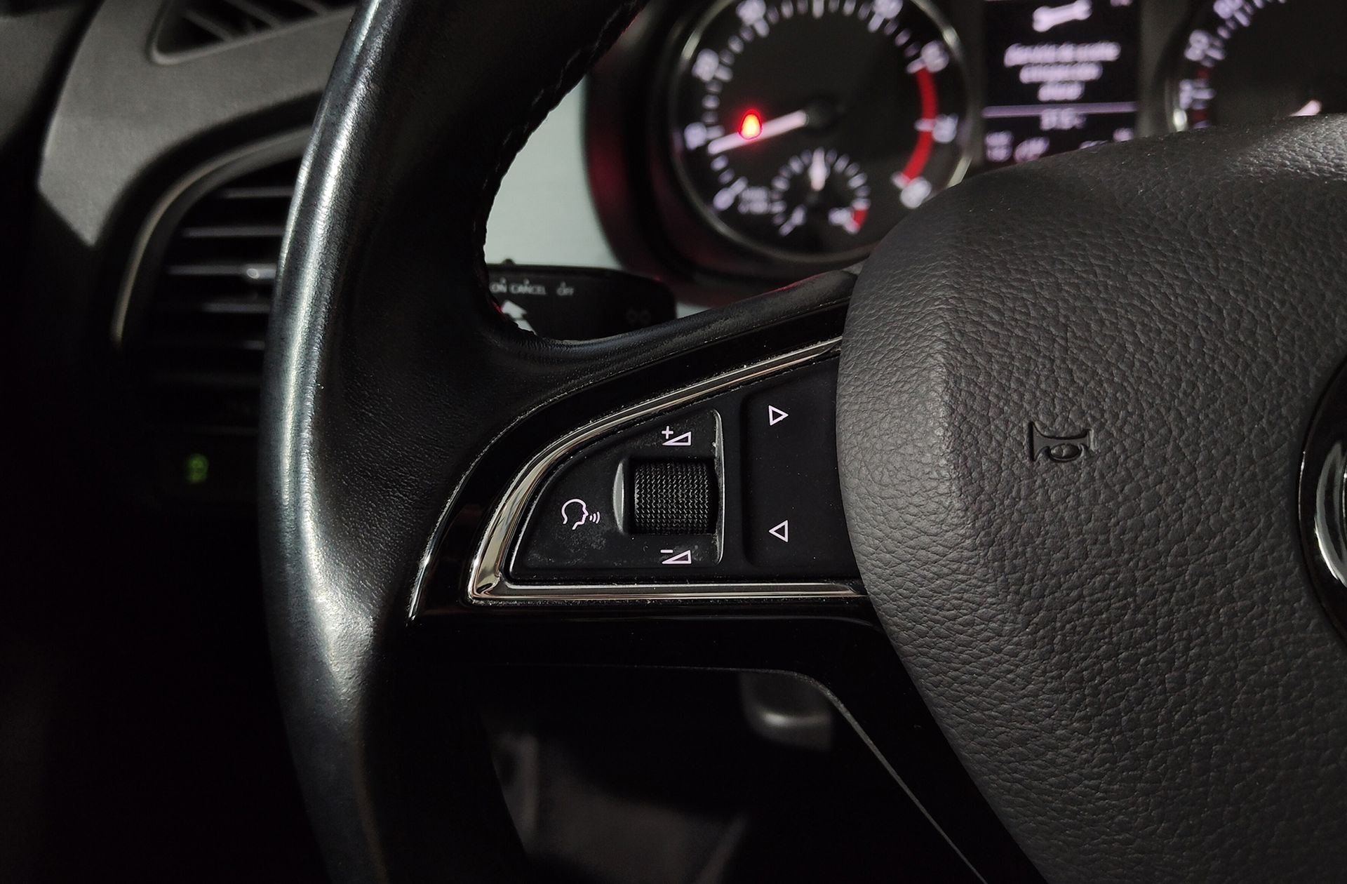 Škoda Fabia 1.2 TSI Like - foto 25