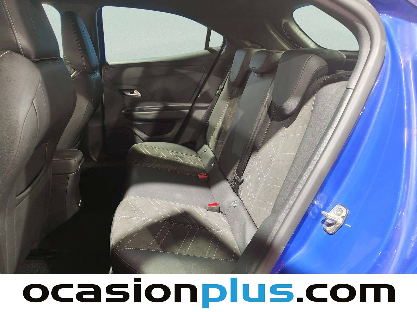 Foto asientos traseros Opel Mokka Opel Mokka 1.2 T Ultimate (136 CV)