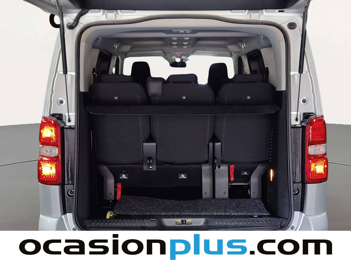 Foto Peugeot Traveller Peugeot Traveller 1.5 BlueHDi Active Standard (120 CV) 8 Plazas siete plazas