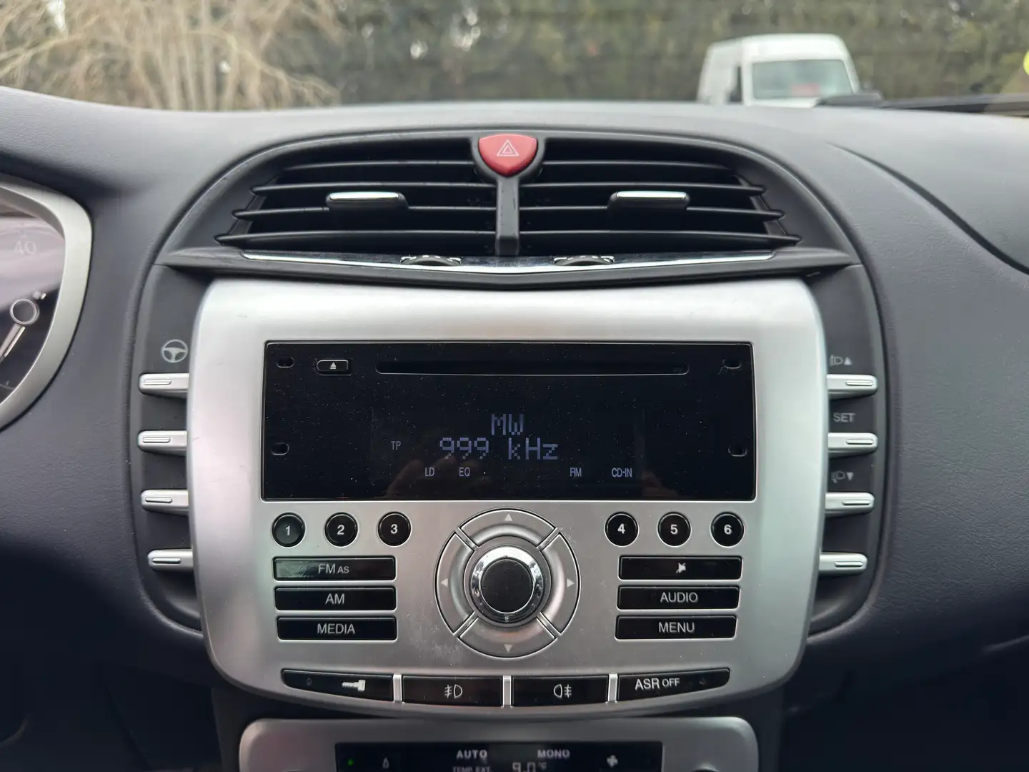 Foto Lancia Delta Lancia Delta 2.0 Multijet DPF Oro (165 CV)