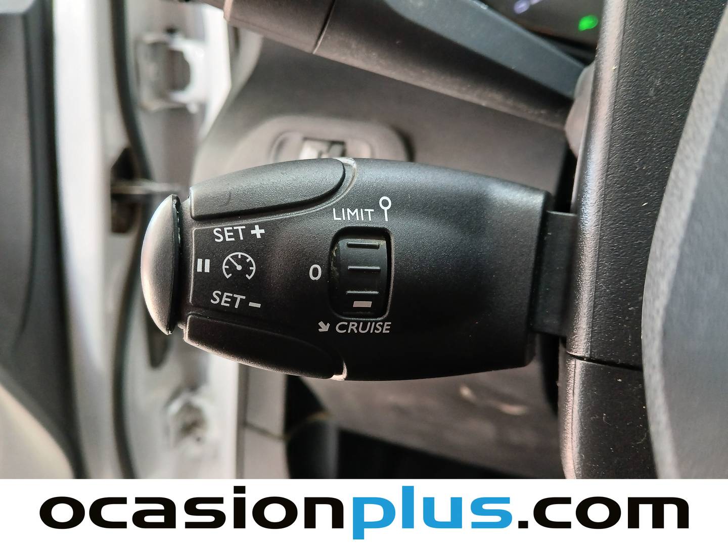 Equipamiento del Citroën Berlingo Citroen Berlingo PureTech 110 Talla M (110 CV) 2 Plazas