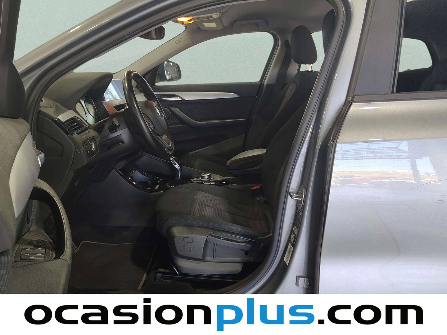 Foto asientos delanteros BMW X2 BMW X2 sDrive18d Business (150 CV)