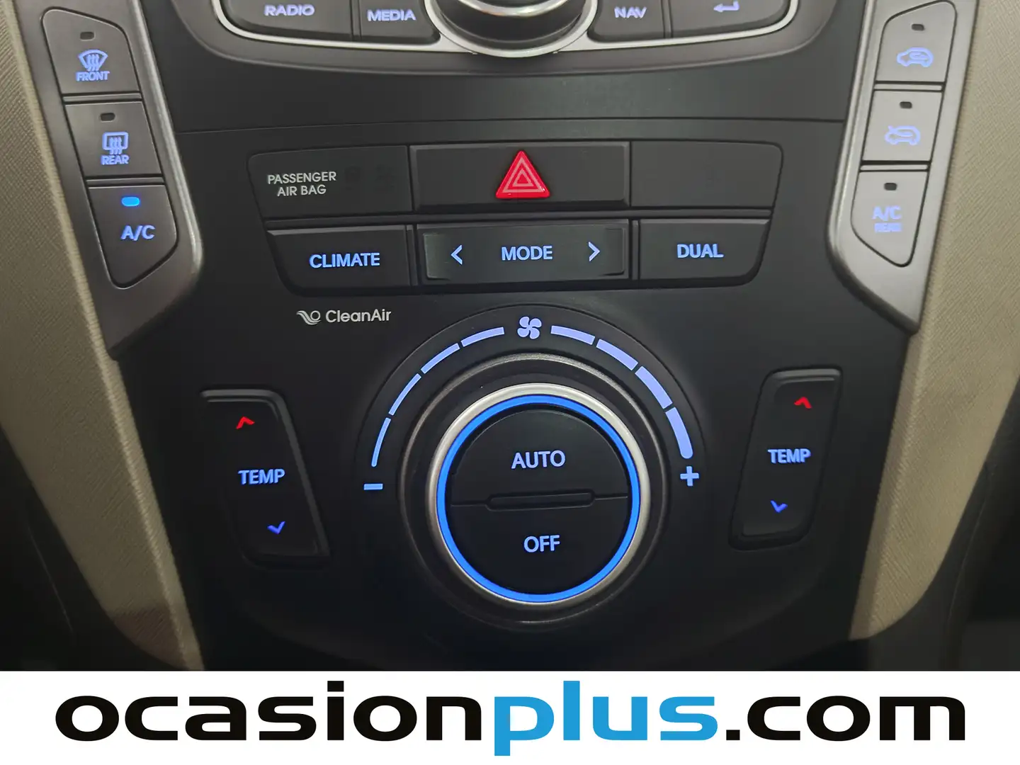 Foto Hyundai Santa Fe Hyundai Santa Fe 2.2 CRDI Tecno 4x4  (197 CV) 7 plazas