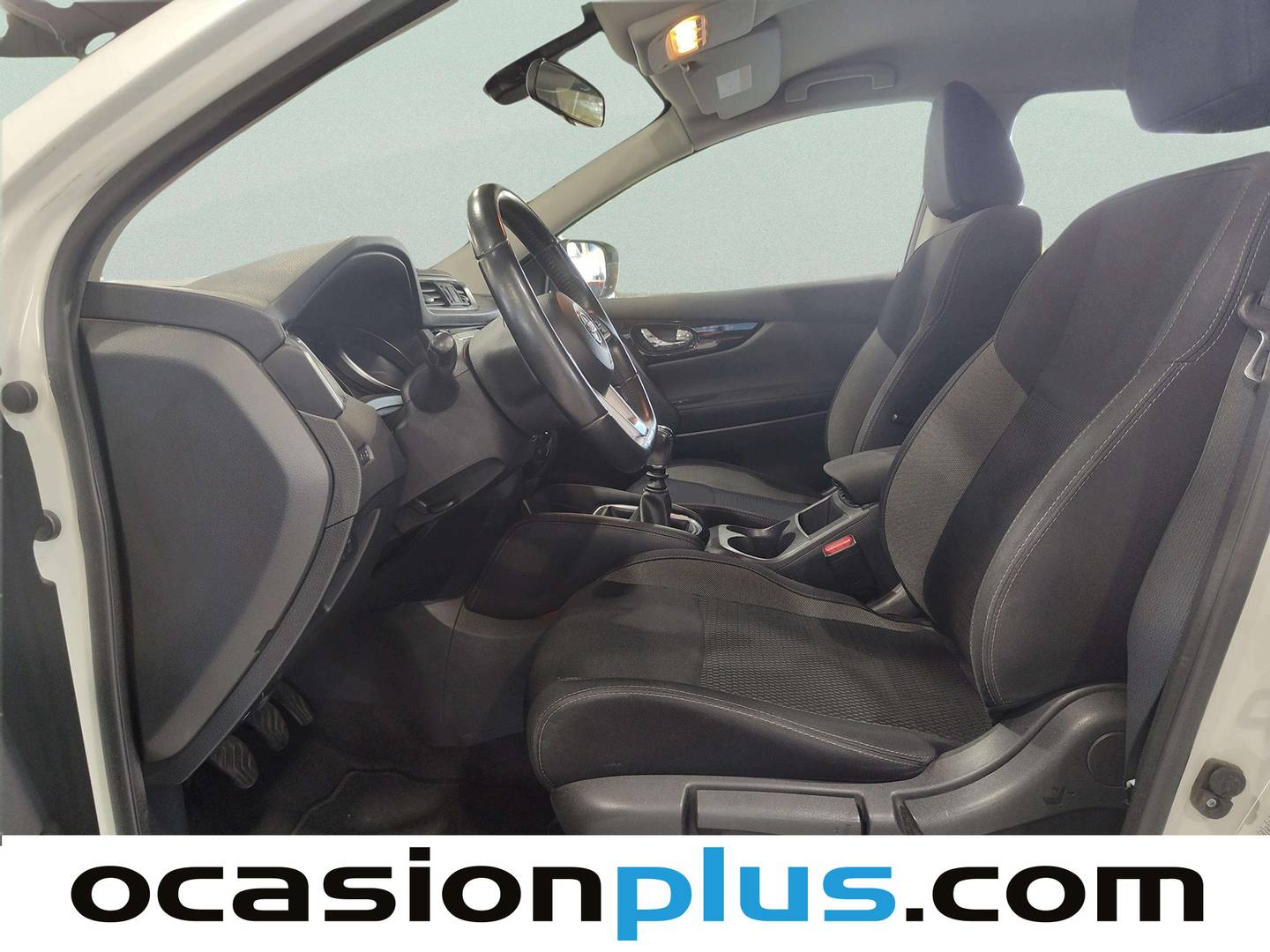 Foto asientos delanteros Nissan QASHQAI Nissan Qashqai dCi 110 S&S Acenta 4x2 (110 CV)