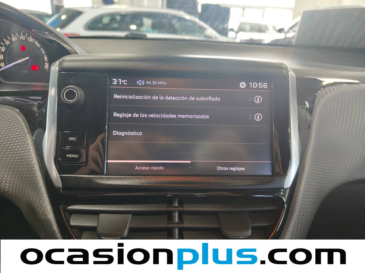 Equipamiento del Peugeot 2008 Peugeot 2008 PureTech 110 S&S Style EAT6 (110 CV)