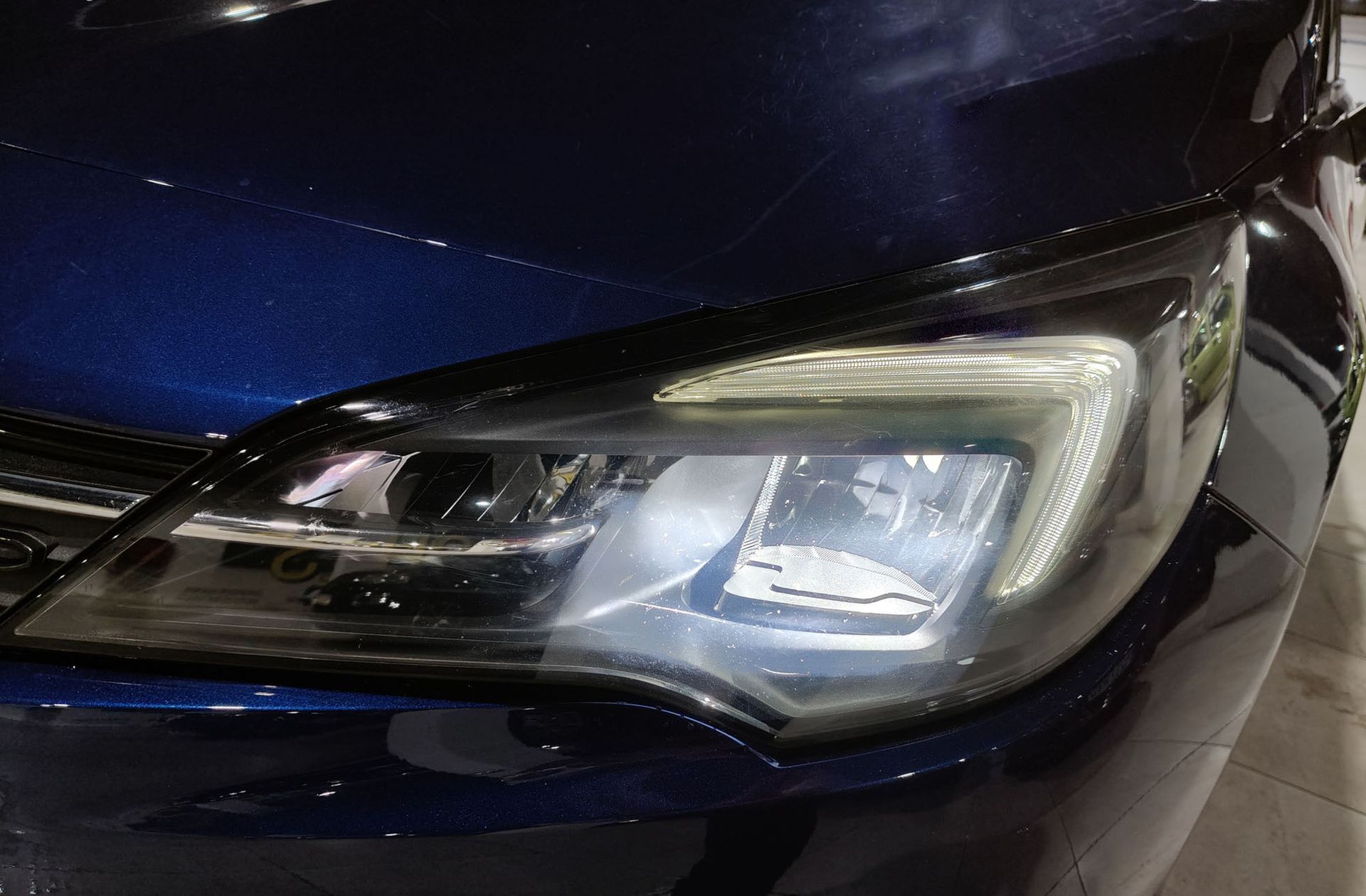 Opel Astra Sports Tourer 1.2 Turbo SHT GS Line - foto 13