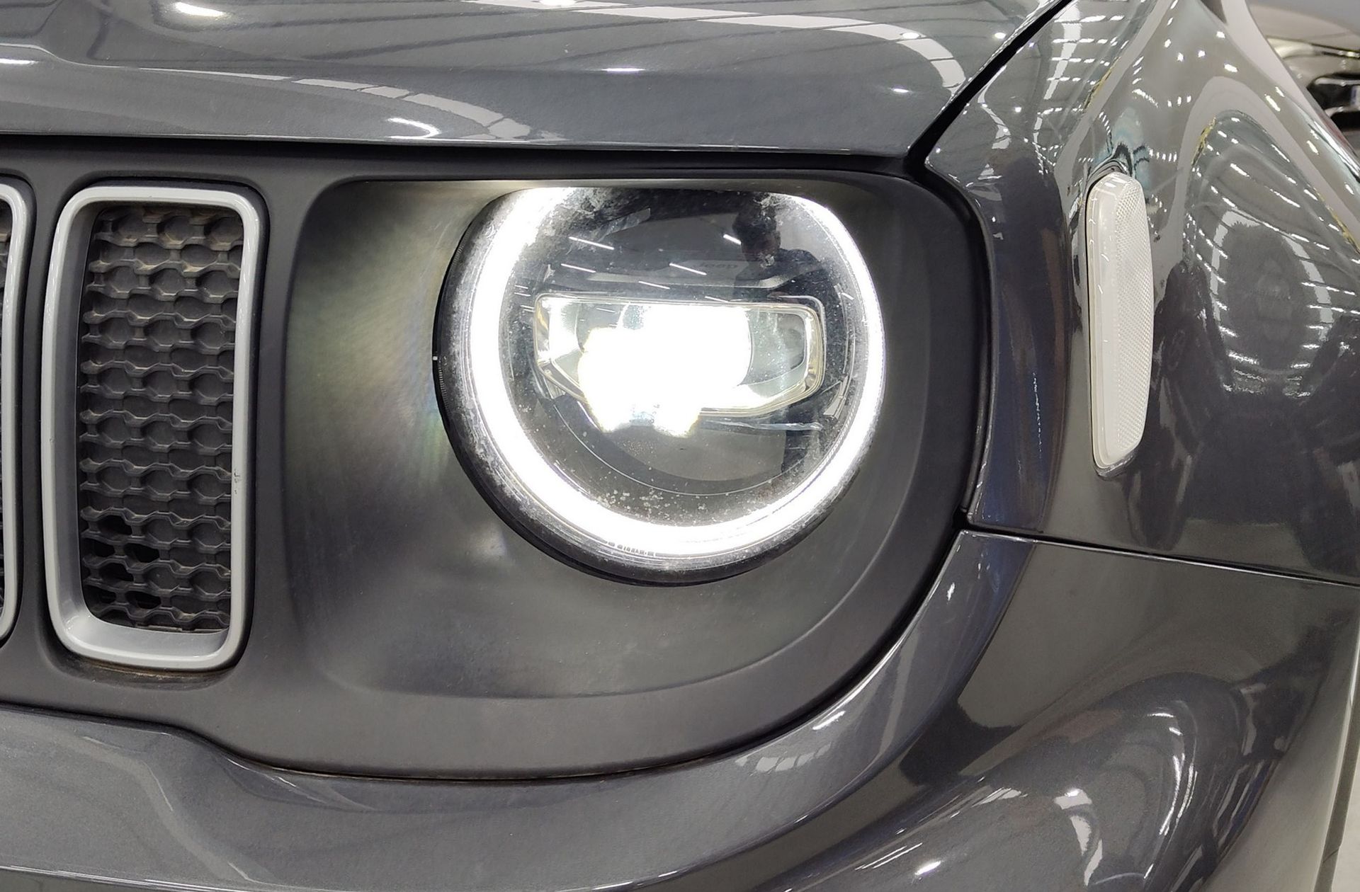 Jeep Renegade eHybrid 1.5 Limited ATX - foto 17