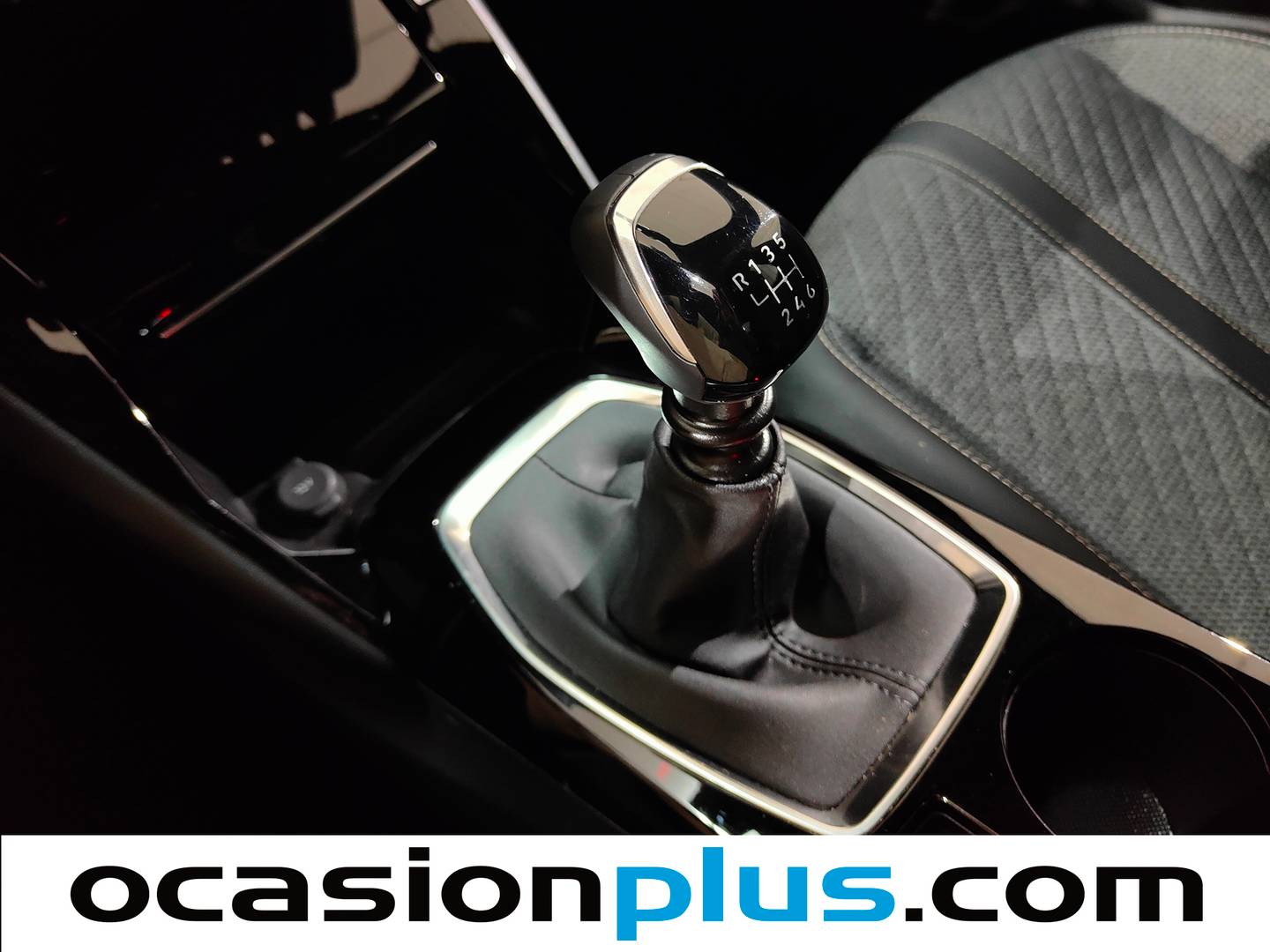 Foto Peugeot 2008 Peugeot 2008 PureTech 100 S&S Allure (100 CV)