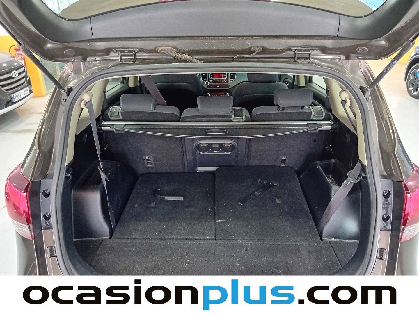 Foto KIA Carens Kia Carens 1.7 CRDi VGT Concept Eco-Dynamics (115 CV) 7 Plazas