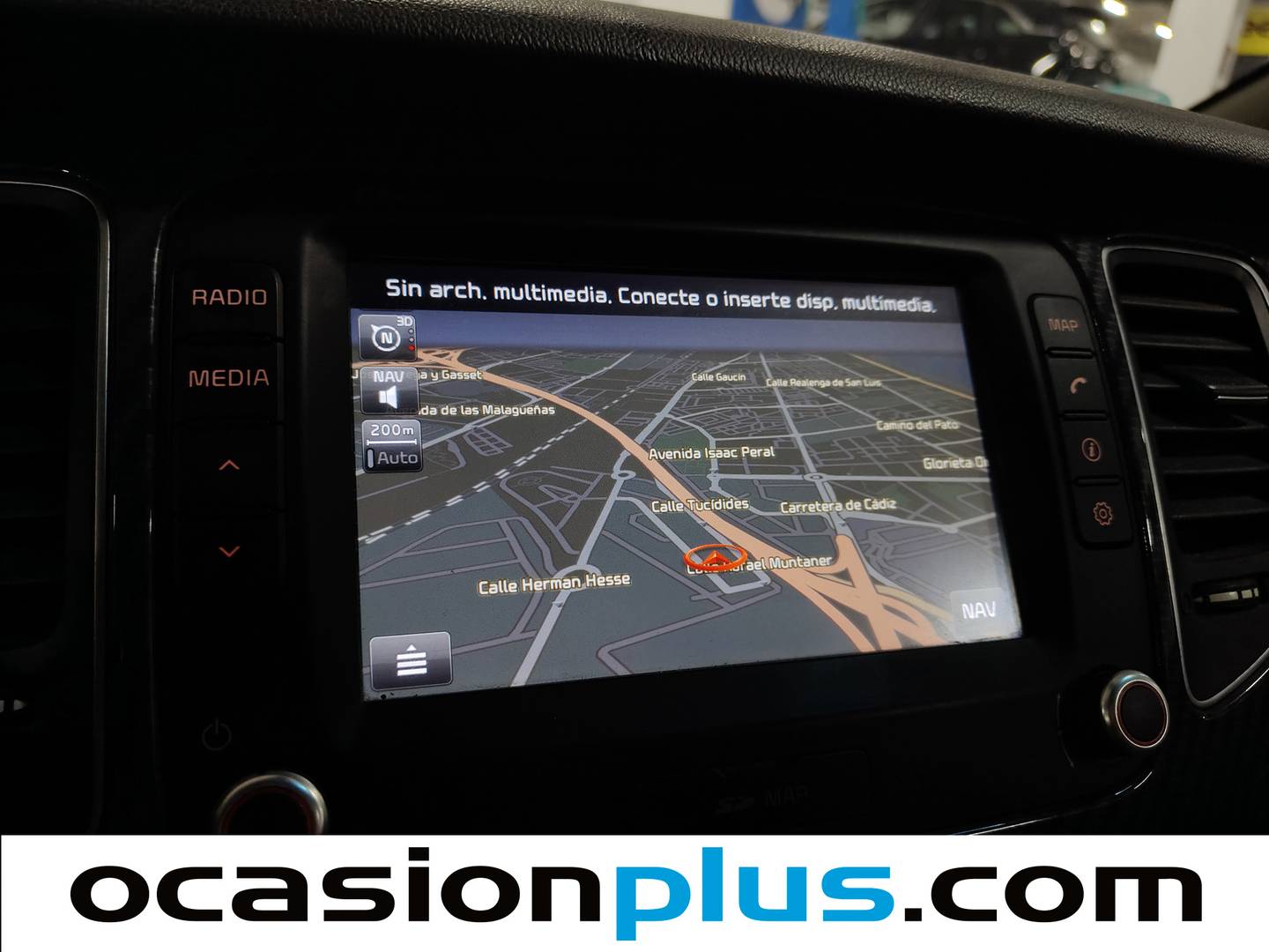 Extras y acabados del KIA Carens KIA Carens 1.7 CRDi VGT Drive Eco-Dynamics (141 CV) 7 Plazas