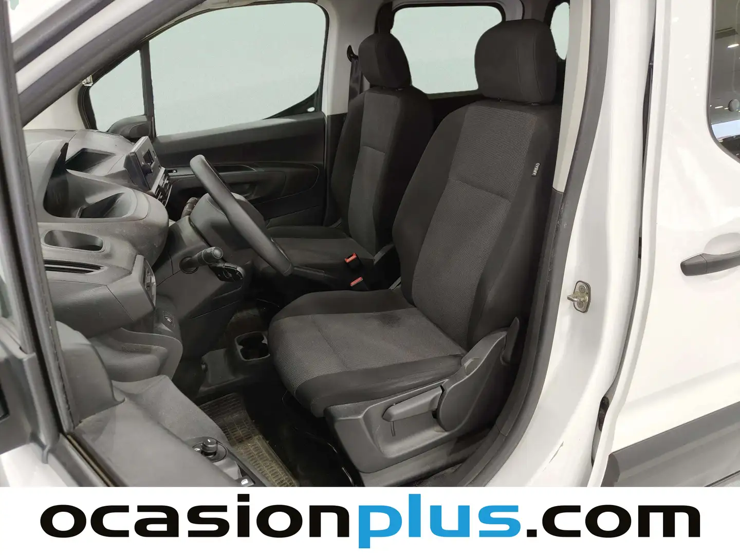 Foto Peugeot Rifter Peugeot Rifter Active Pack Business Standard BlueHDi (100 CV)