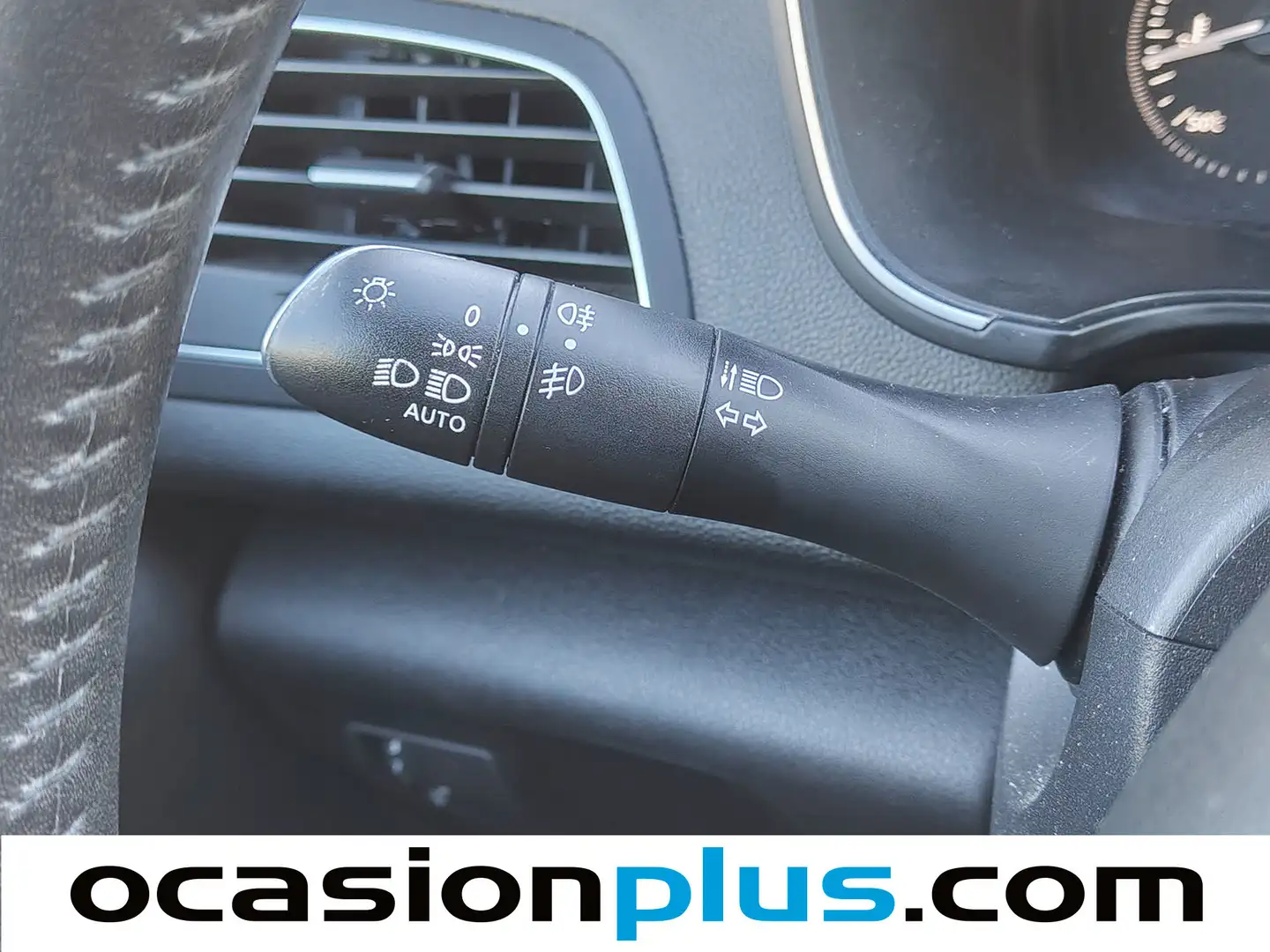 Foto Renault Mégane Renault Megane Tech Road Energy TCe (130 CV)