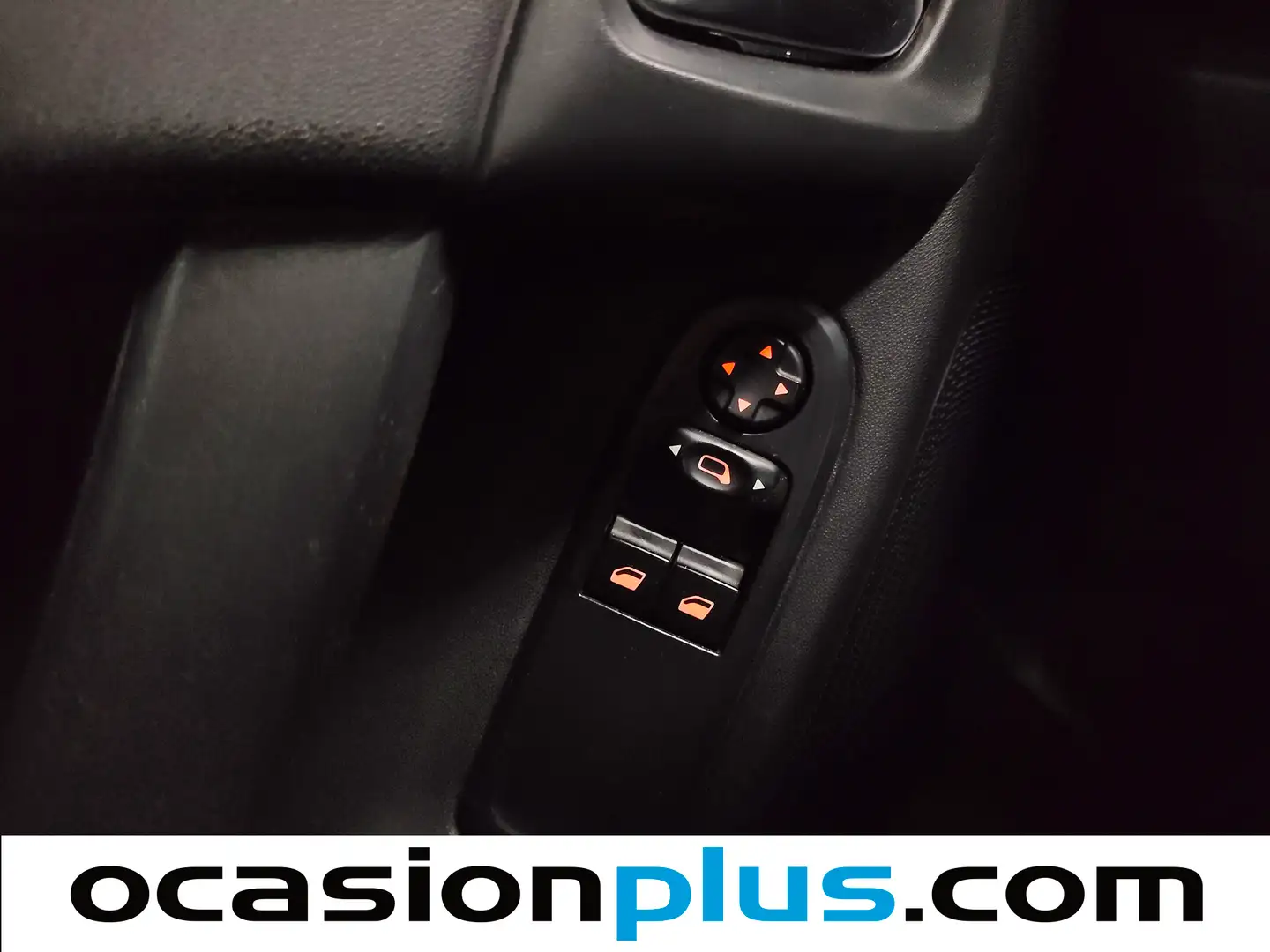 Foto Citroën C3 Citroen C3 VTI 82 Tonic (82 CV)