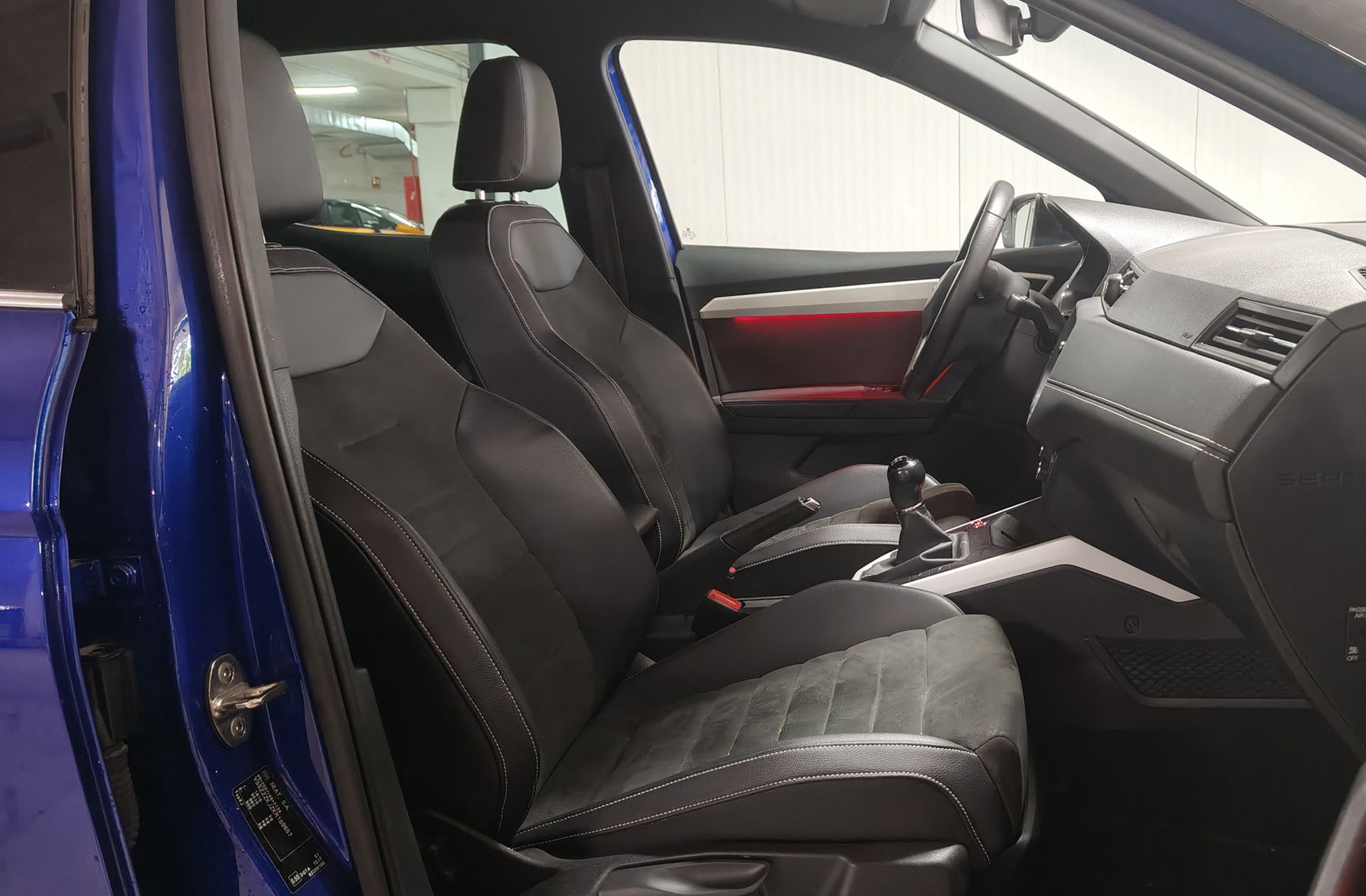 SEAT Arona 1.6 TDI Xcellence - foto 17