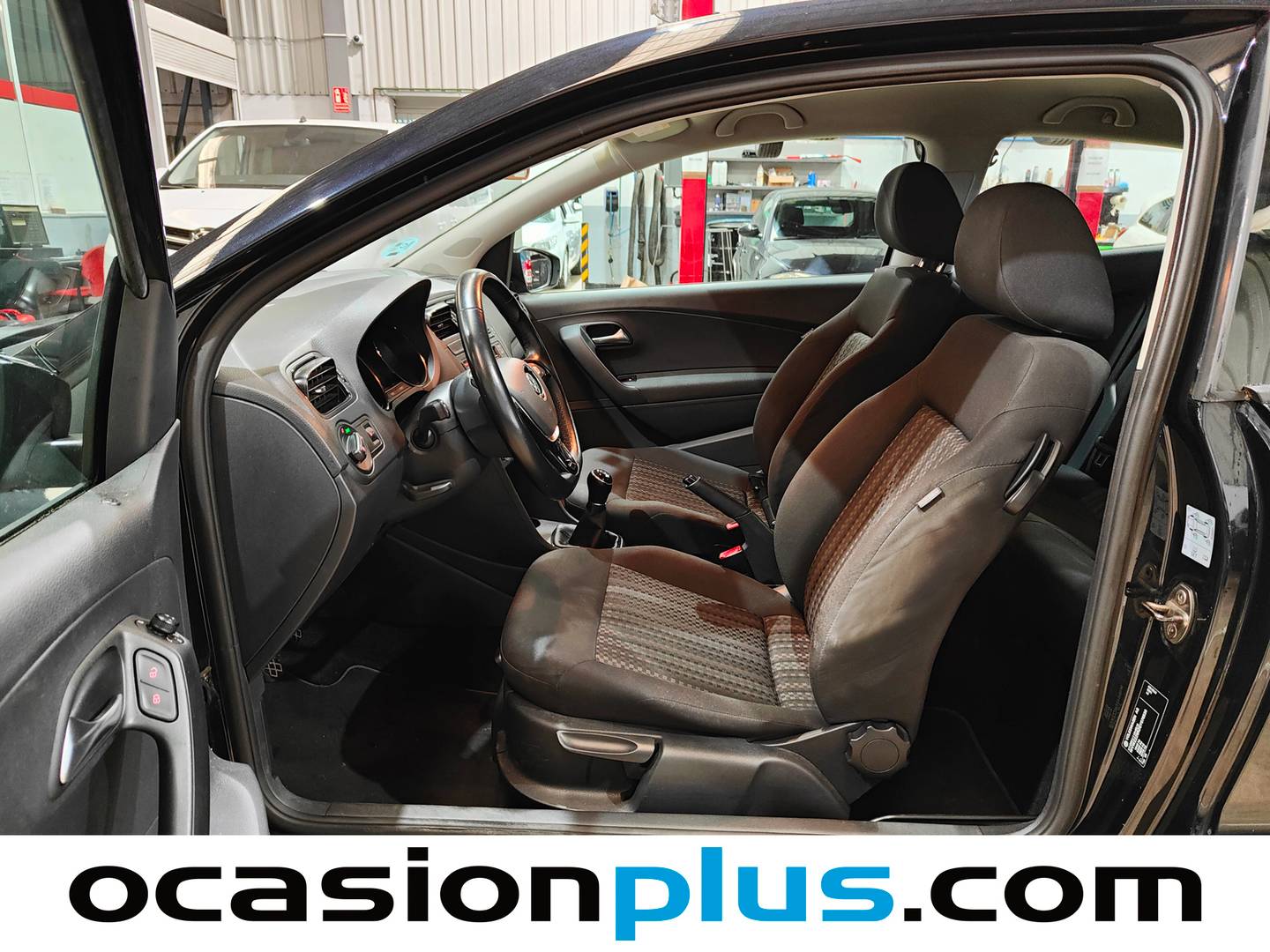 Foto asientos delanteros Volkswagen Polo Volkswagen Polo A-Polo 1.0 BMT (75 CV)