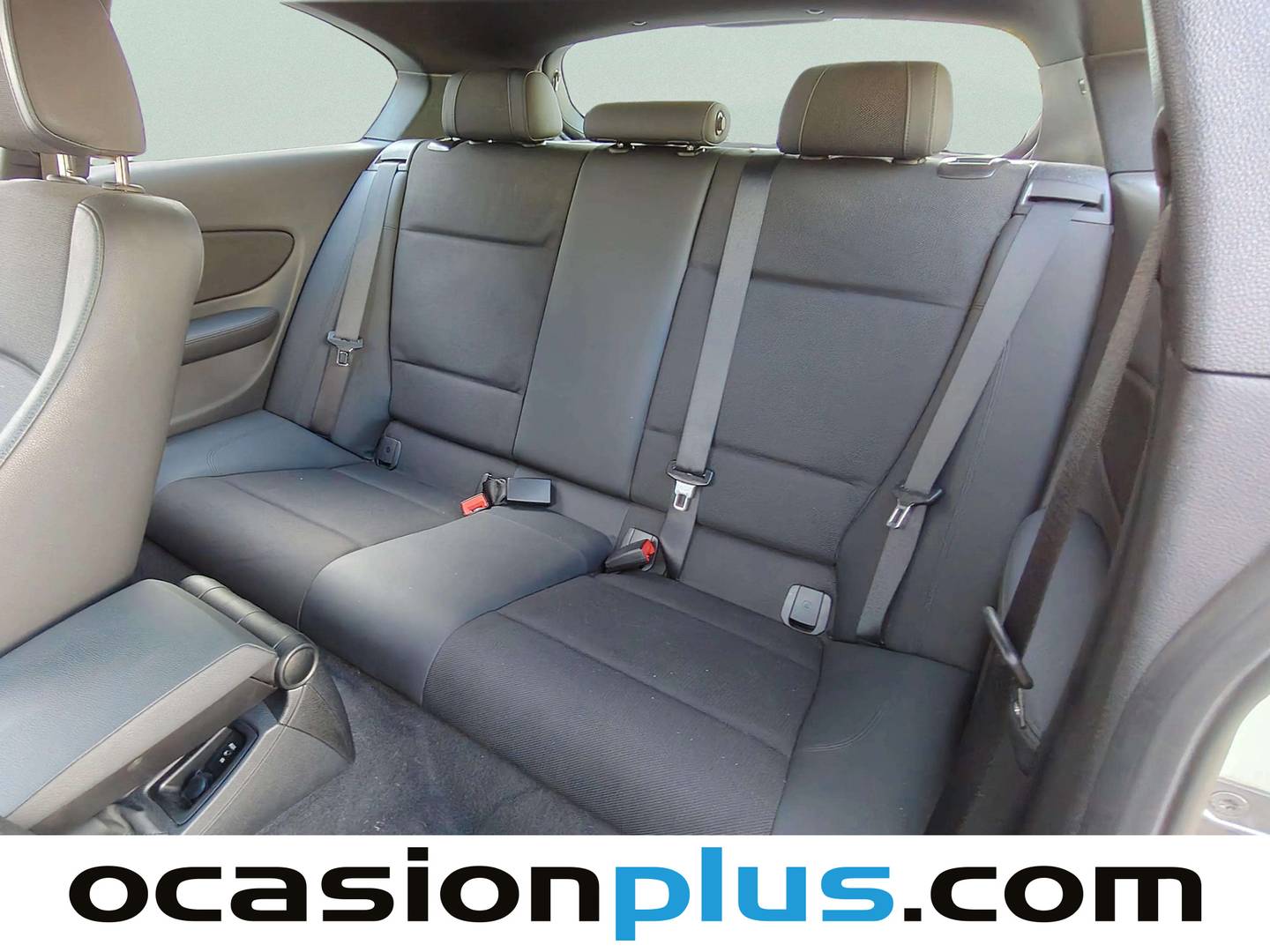 Foto asientos traseros BMW Serie 1 BMW Serie 1 118d (143 CV) Pack M