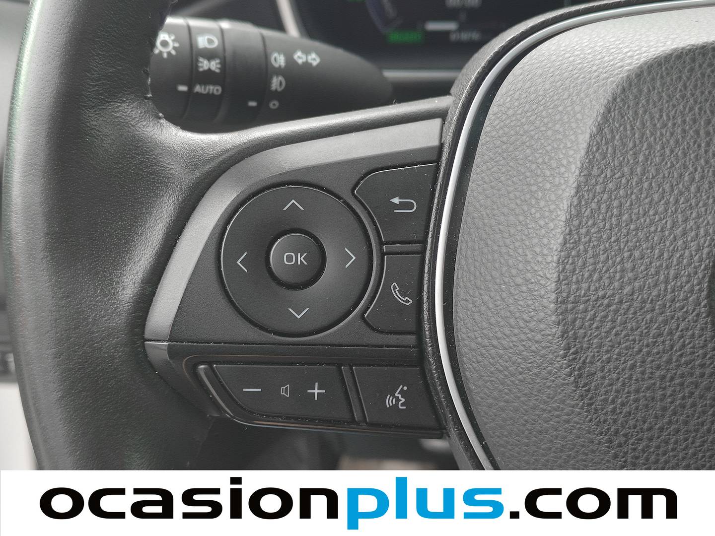 Foto Toyota Corolla Toyota Corolla 140H Style 103 kW (140 CV)