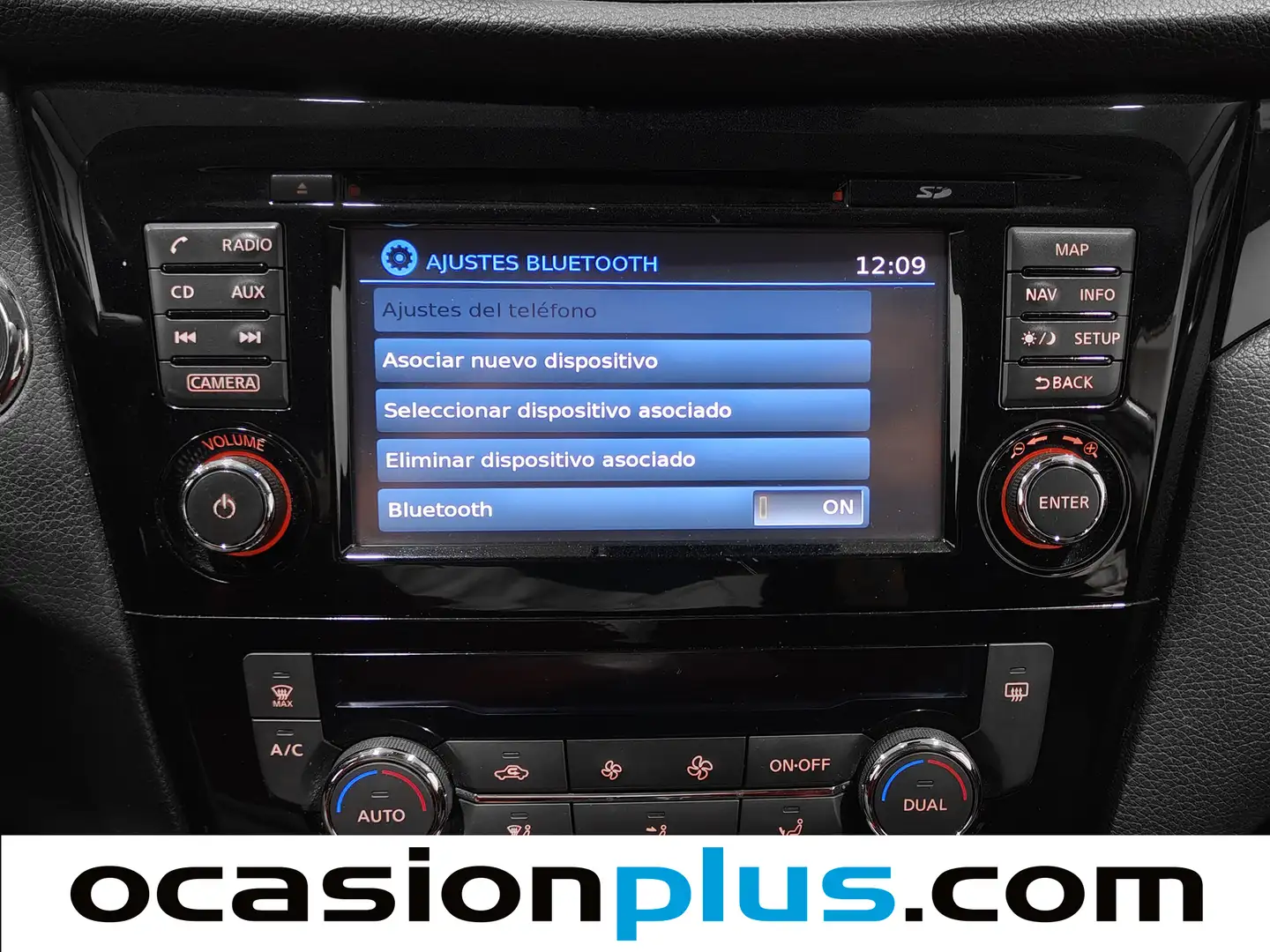 Foto Nissan QASHQAI Nissan Qashqai DIG-T 163 N-Connecta 4x2 (163 CV)