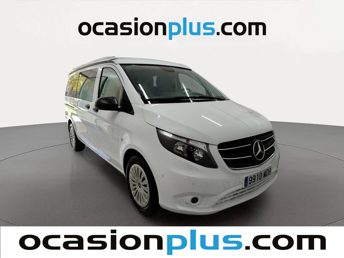 Foto delantera Mercedes Vito Mercedes Vito 200 d Marco Polo Activity Largo (136 CV) 7 Plazas derecha