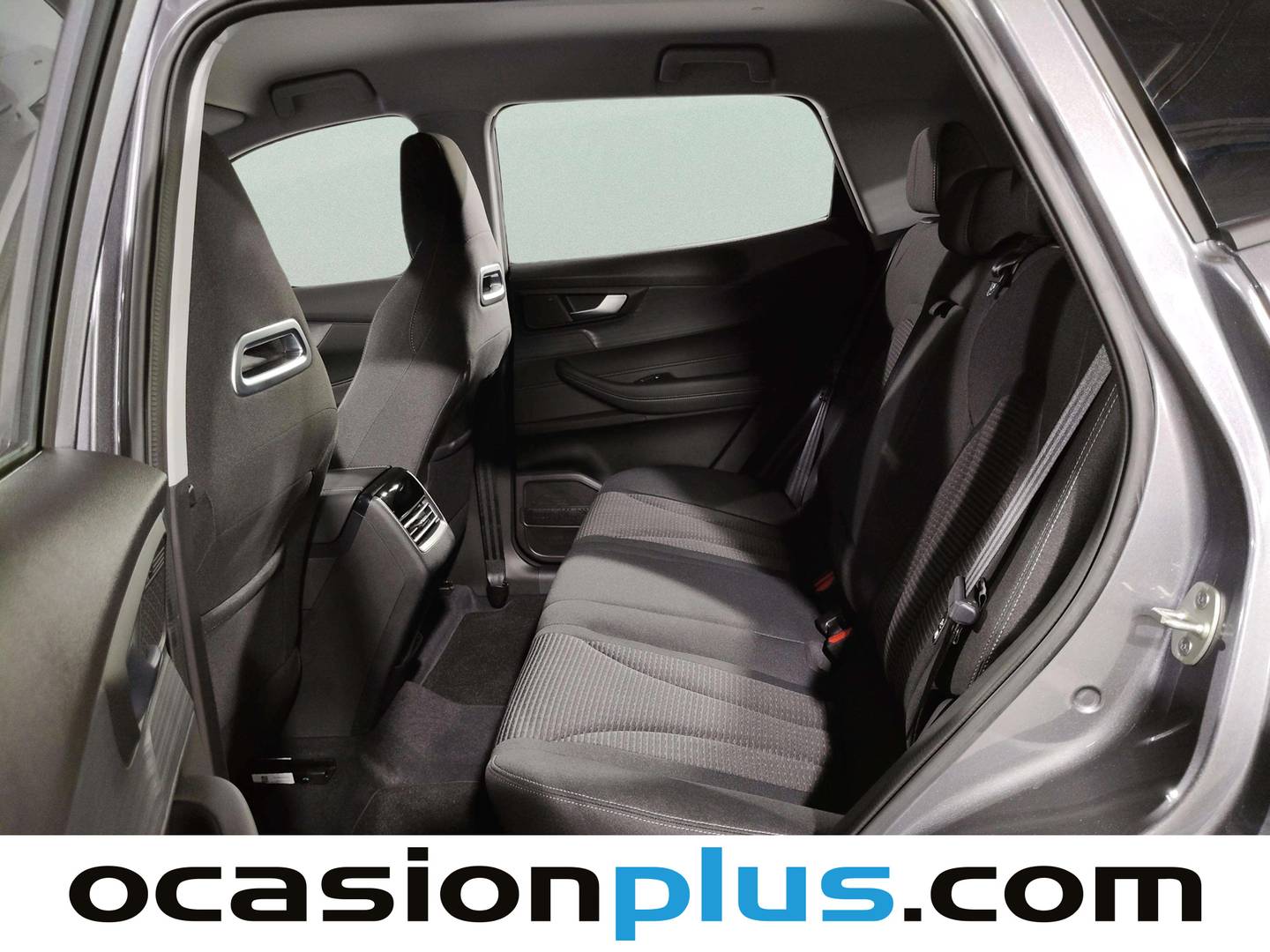 Foto asientos traseros EBRO S400 EBRO S400 1.5 DHE HEV Premium CVT (211 CV)
