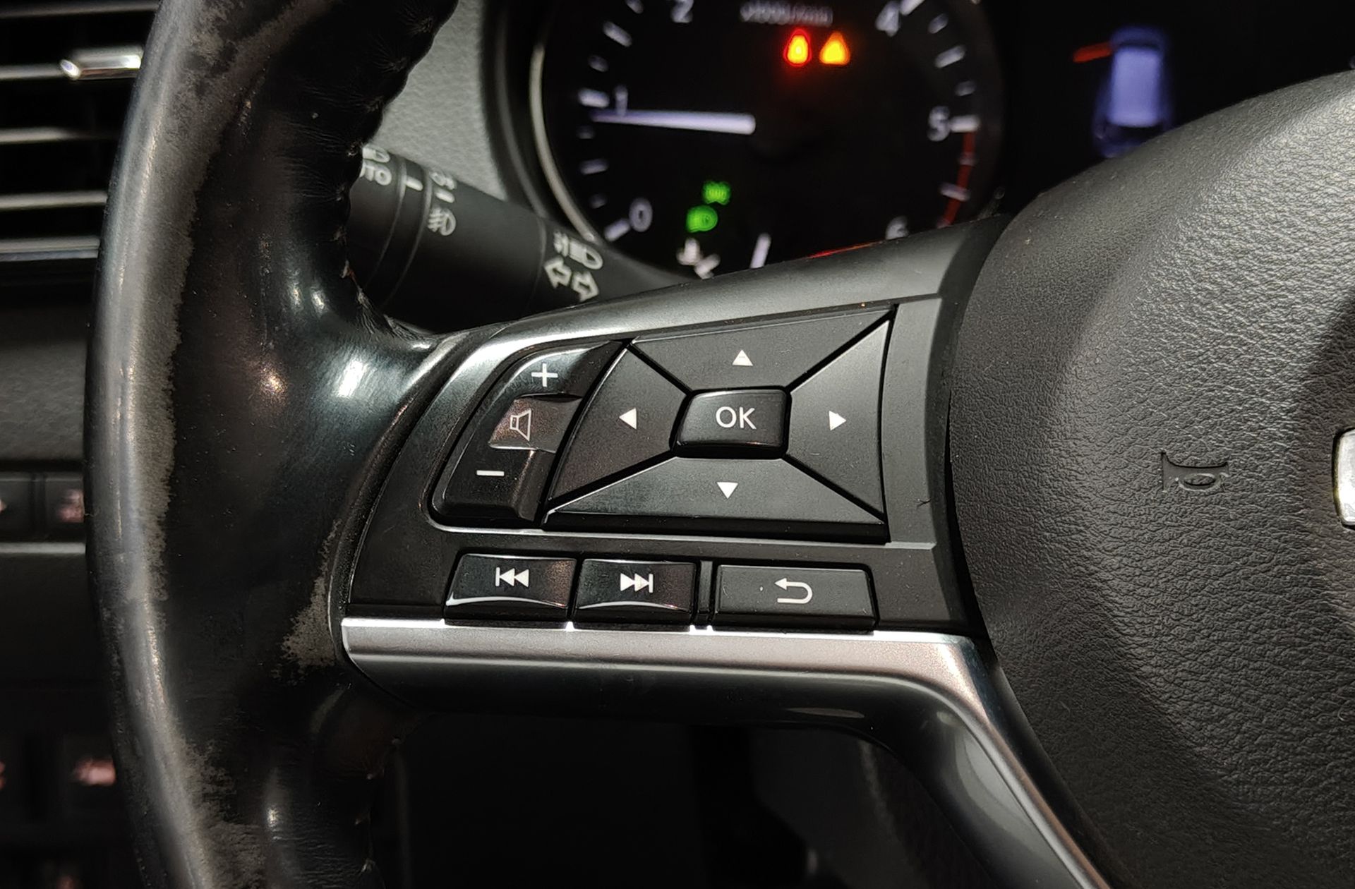 Nissan X-Trail dCi 130 N-Connecta 7 plazas - foto 31