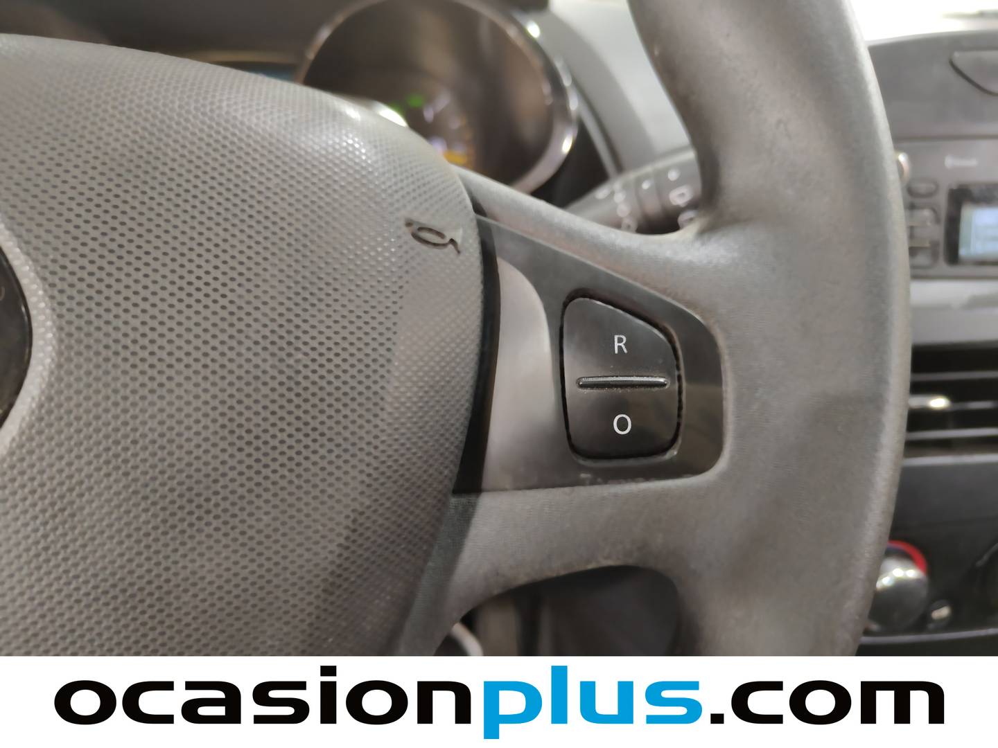 Renault Clio Renault Clio 1.2 Authentique (75 CV) de segunda mano