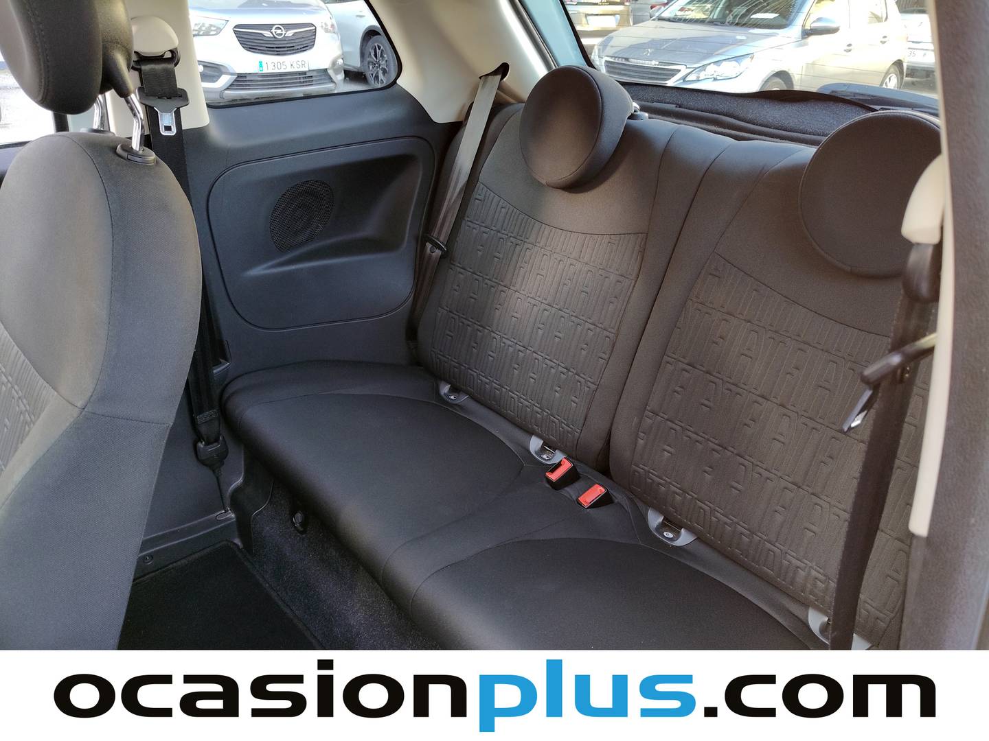 Foto asientos traseros Fiat 500 Fiat 500 1.0 Hybrid Dolcevita (70 CV)