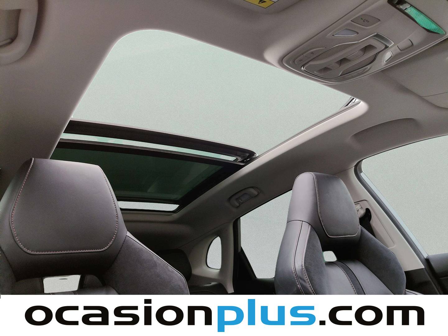 Extras y acabados del MG HS MG HS 1.5 Turbo GDI Luxury DCT (162 CV)