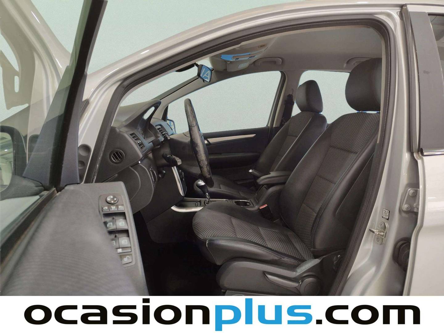Foto asientos delanteros Mercedes Clase B Mercedes Clase B 180 CDI (109 CV)