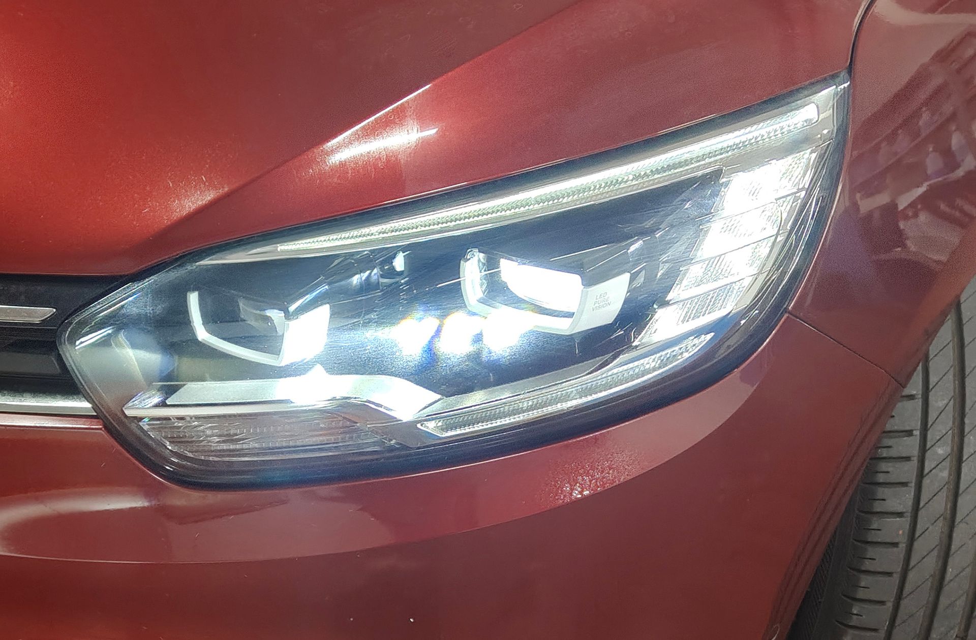 Renault Grand Scénic Zen TCe EDC GPF 7 plazas - foto 16